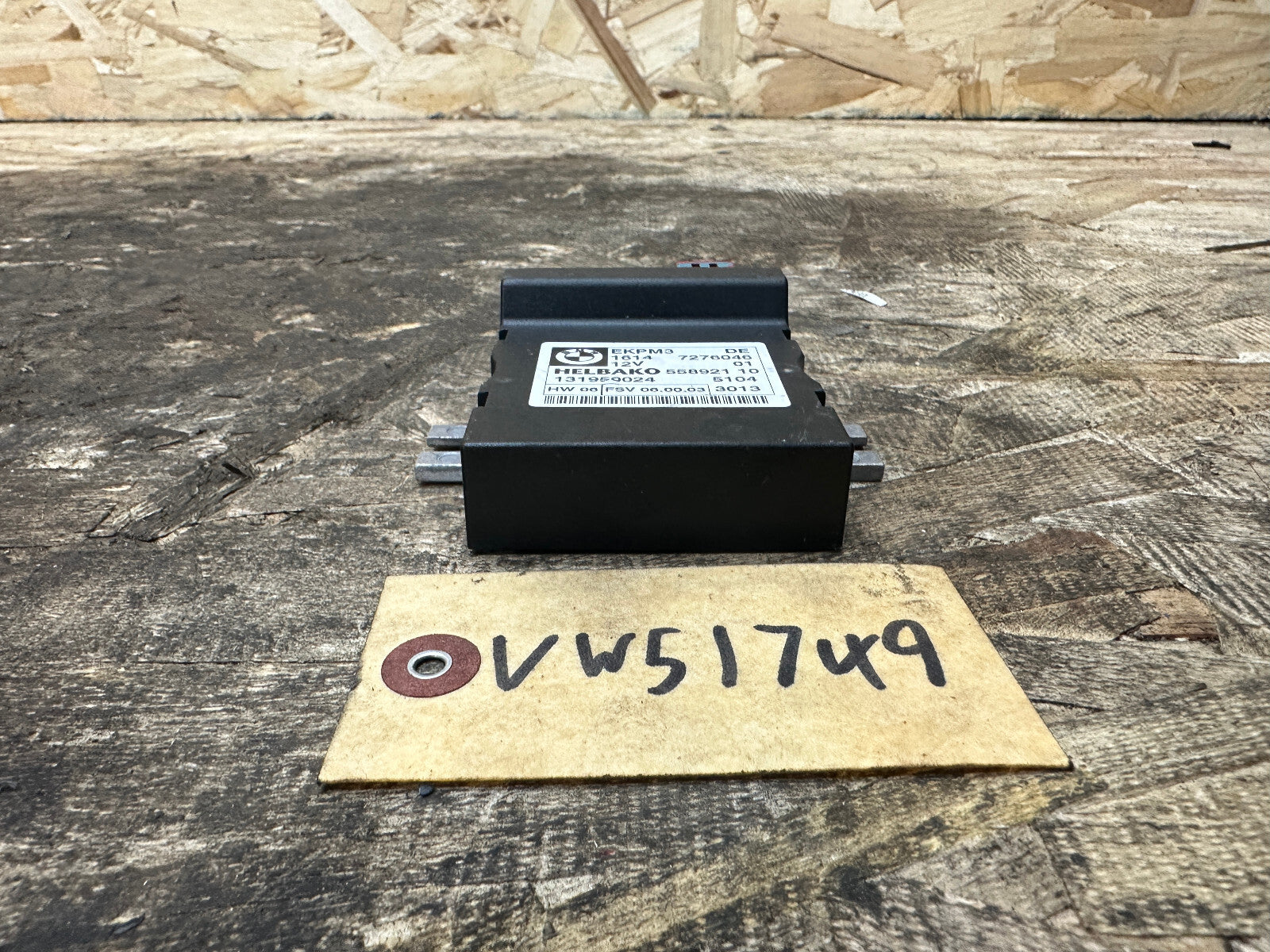 BMW 1 3 5 X5 E60 E70 E81 E82 E87 E90 Fuel Pump Control Unit Module EKPM3 7276046