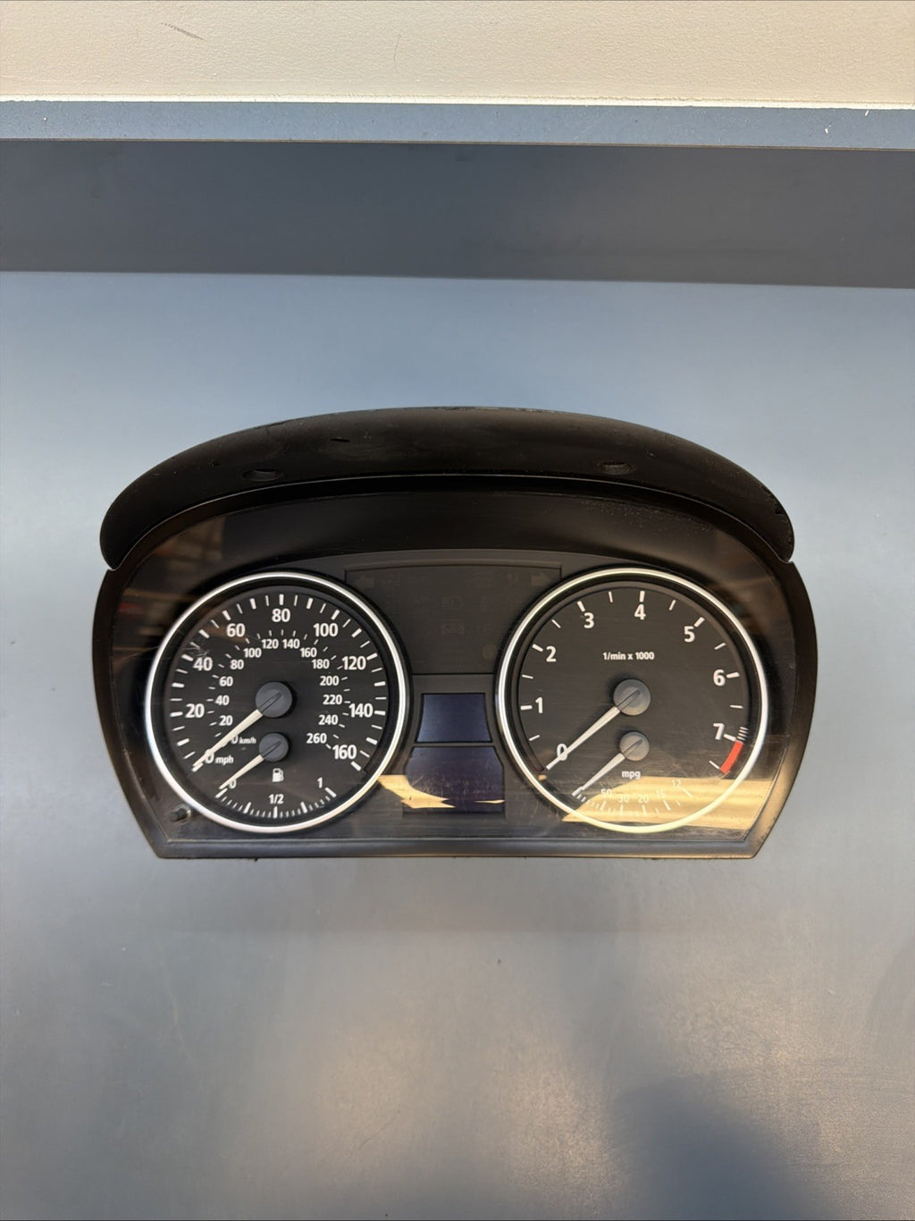 06-10 325 328 330 BMW E90 Instrument Gauge Cluster 145K Auto Sedan 6983495