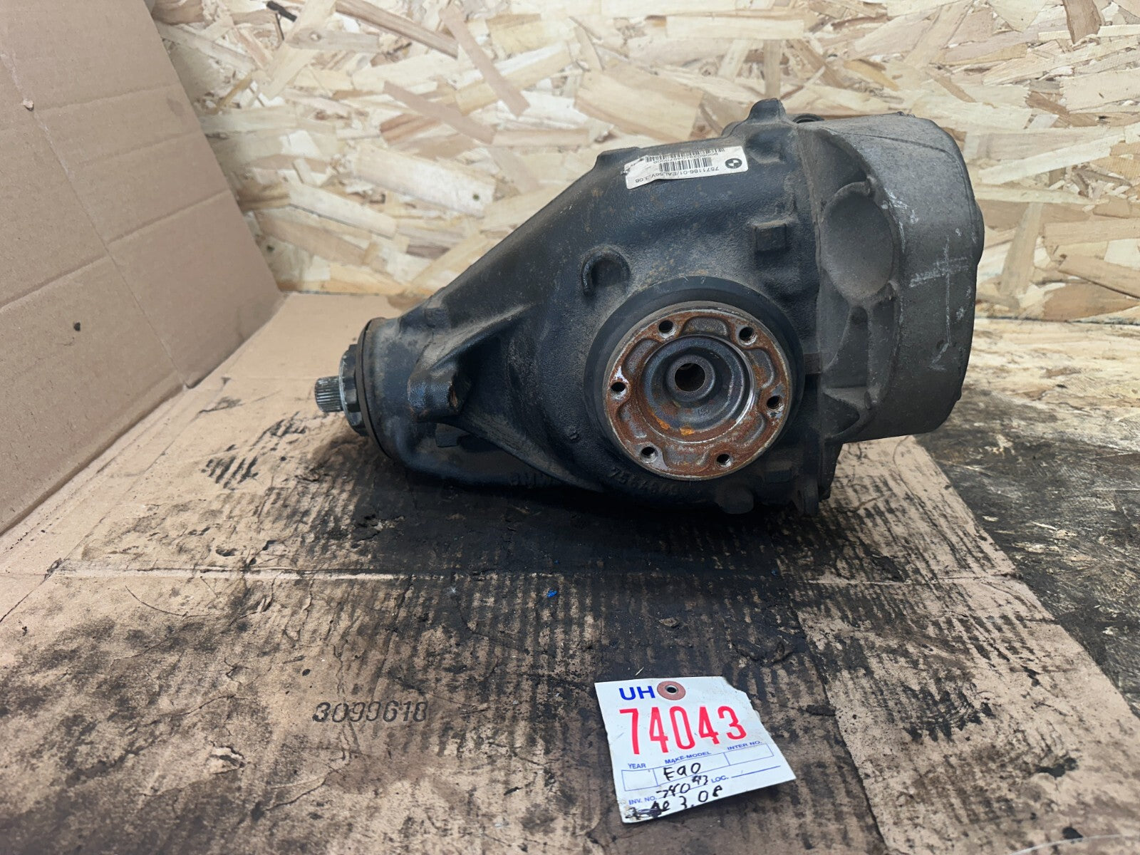 BMW E90 3 SERIES REAR DIFFERENTIAL FINAL 3.08 DRIVE OEM 33107571186 7518413