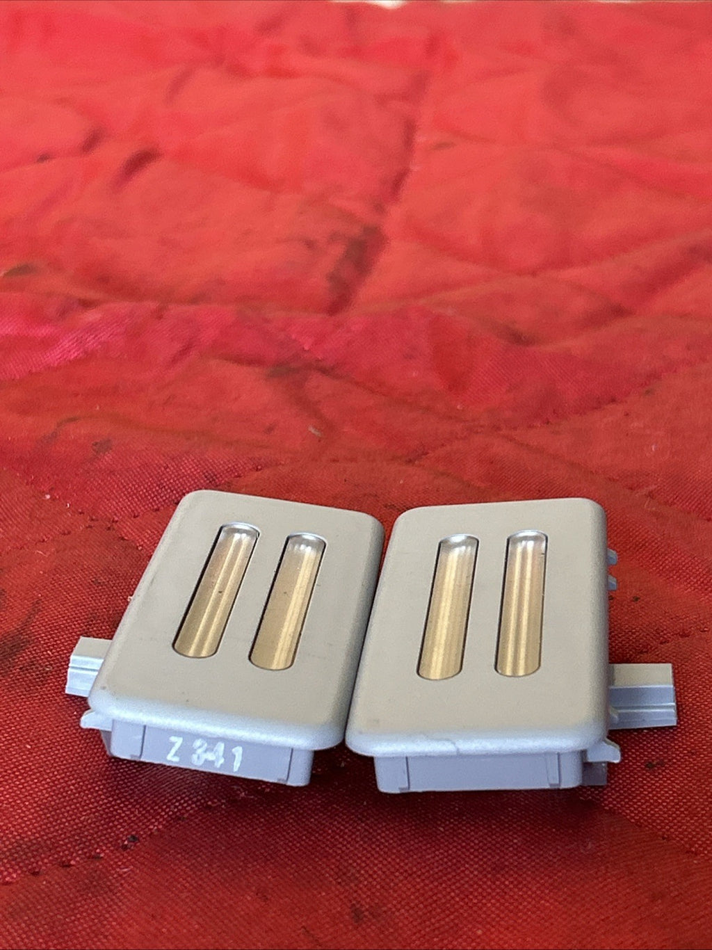 06-11 BMW E60,E70,E90,E91,E92 SUN VISOR INTERIOR LIGHT 6962011 SET OF 2 GREY