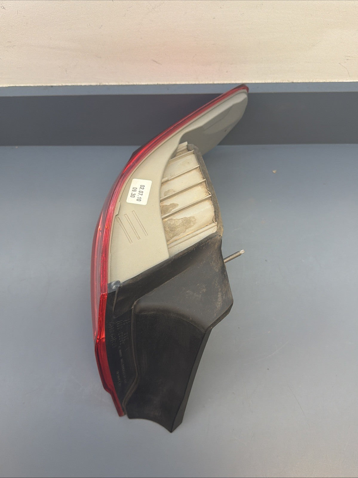 2011-2013 BMW 3 -SERIES E92 LEFT SIDE LH OUTER LED LCI TAILLIGHT OEM 7251959 LCI