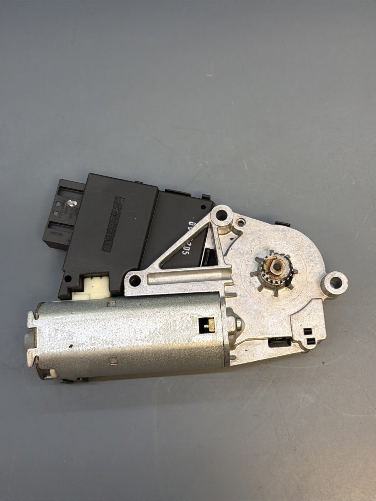 BMW E53 X5 E39 5 Series 525 530 540 M5 Power Sliding Sunroof Motor 67618381480