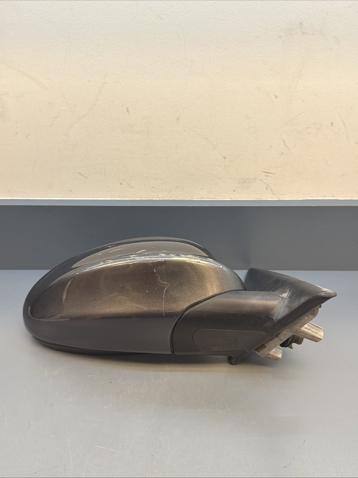 06-08 BMW E90 E91 325i FRONT RIGHT Passenger Side Mirror OEM PRE LCI 7075626