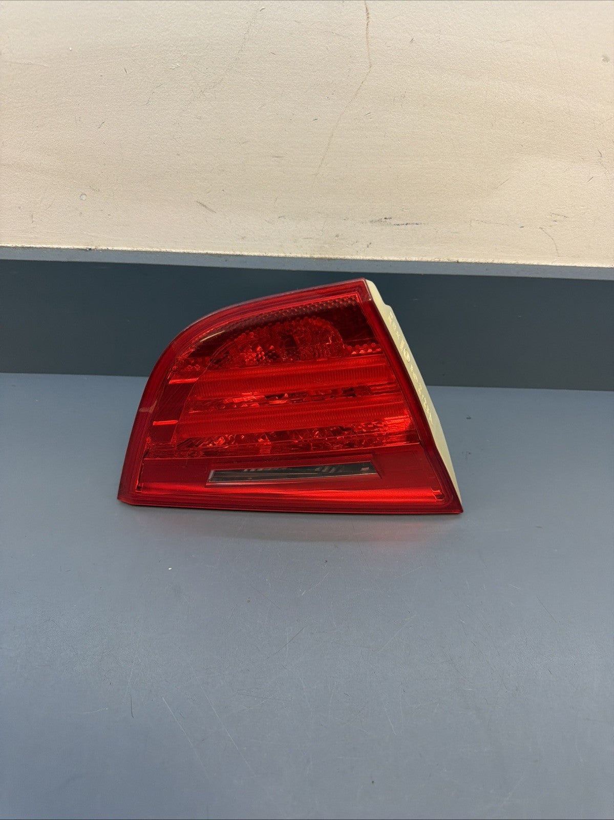 2009-2011 BMW E90 Lci 328i 335i Sedan Left Driver Rear Trunk Light 7289427 OEM