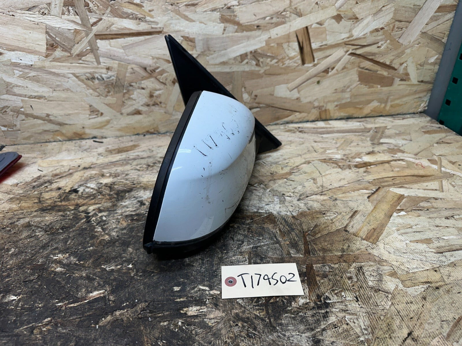 BMW 2011-2017 F25 X3 PASSANGER RIGHT SIDE MIRROR WHITE OEM A047145