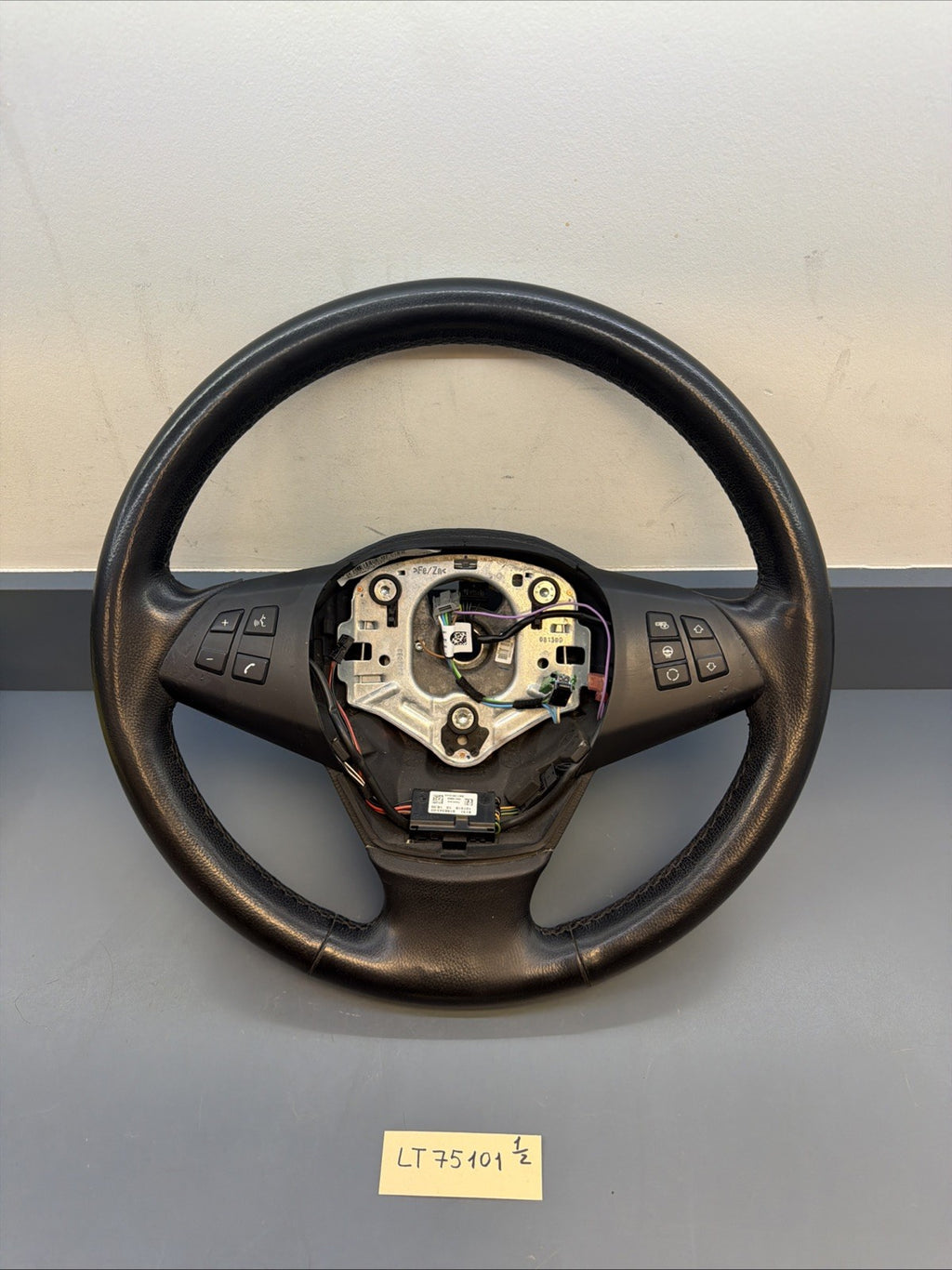 2011-2013 BMW X5 E70 XDRIVE35I FRONT LEFT STEERING WHEEL LEATHER BLACK HEATED