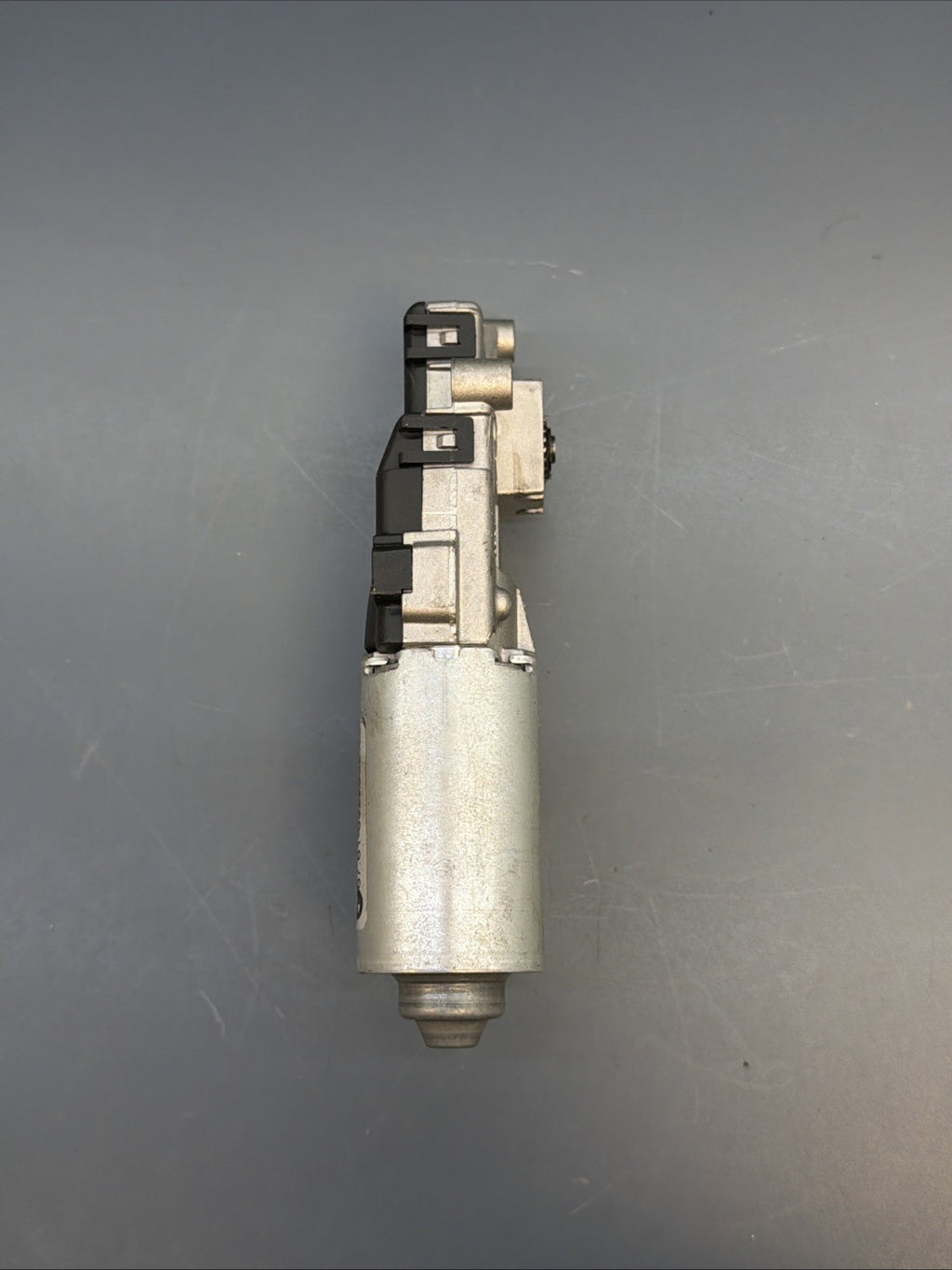 2007 - 2010 BMW E83 X3 Sunroof Roof Motor Unit 6922652 OEM