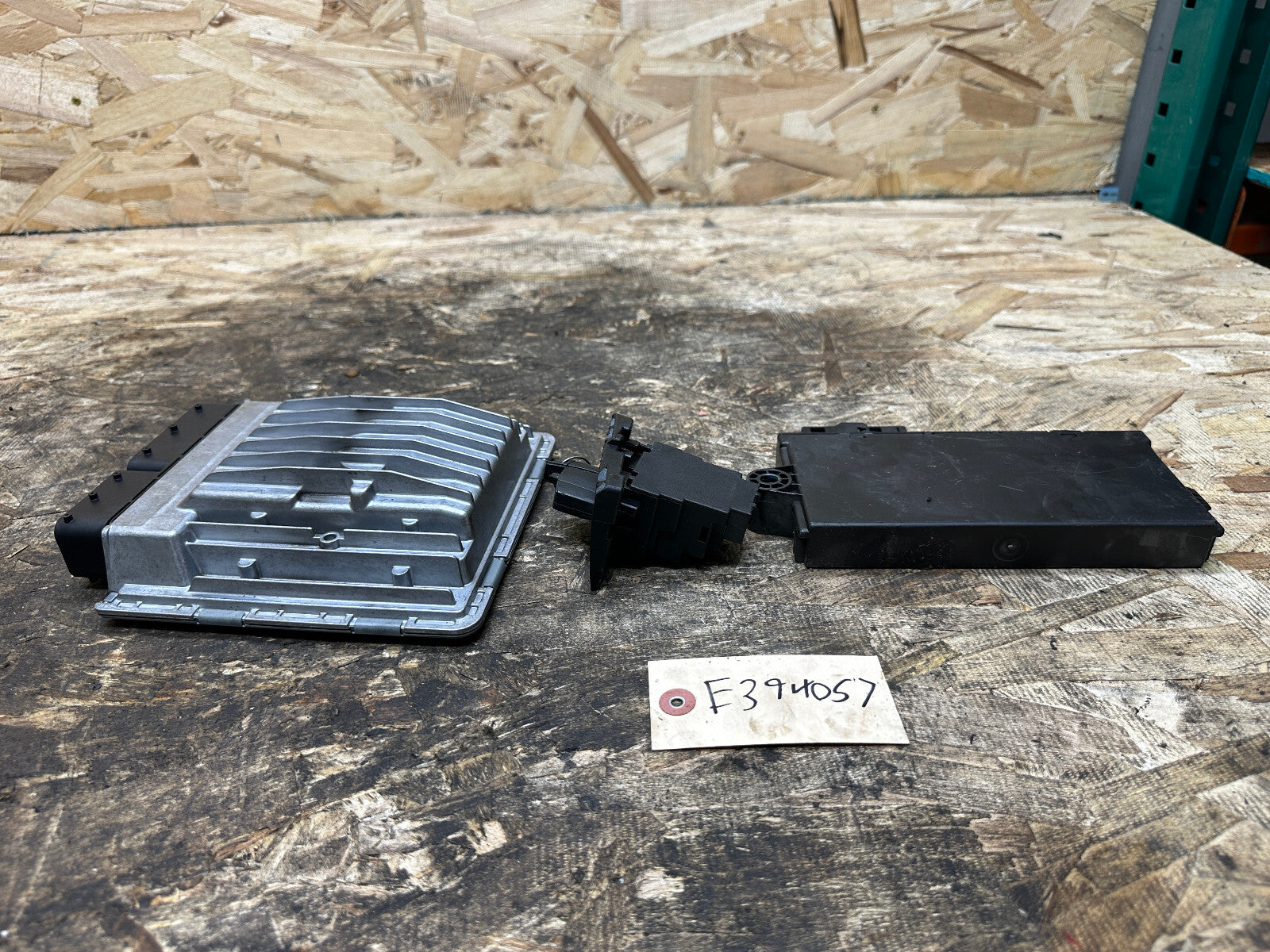 BMW 5-16 1 3 5 SERIES X6 Z4 N54 N54T ENGINE ECU+CAS+KEY MSD81 SET 7611358