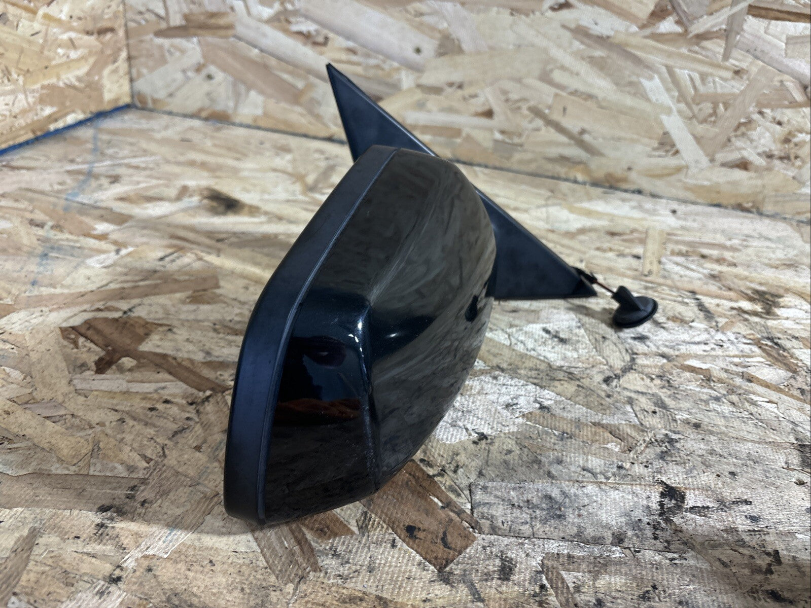 2006 BMW 530,530I,E60 Right Side View Mirror Gray OEM F0123116 / E1010748 TC0262