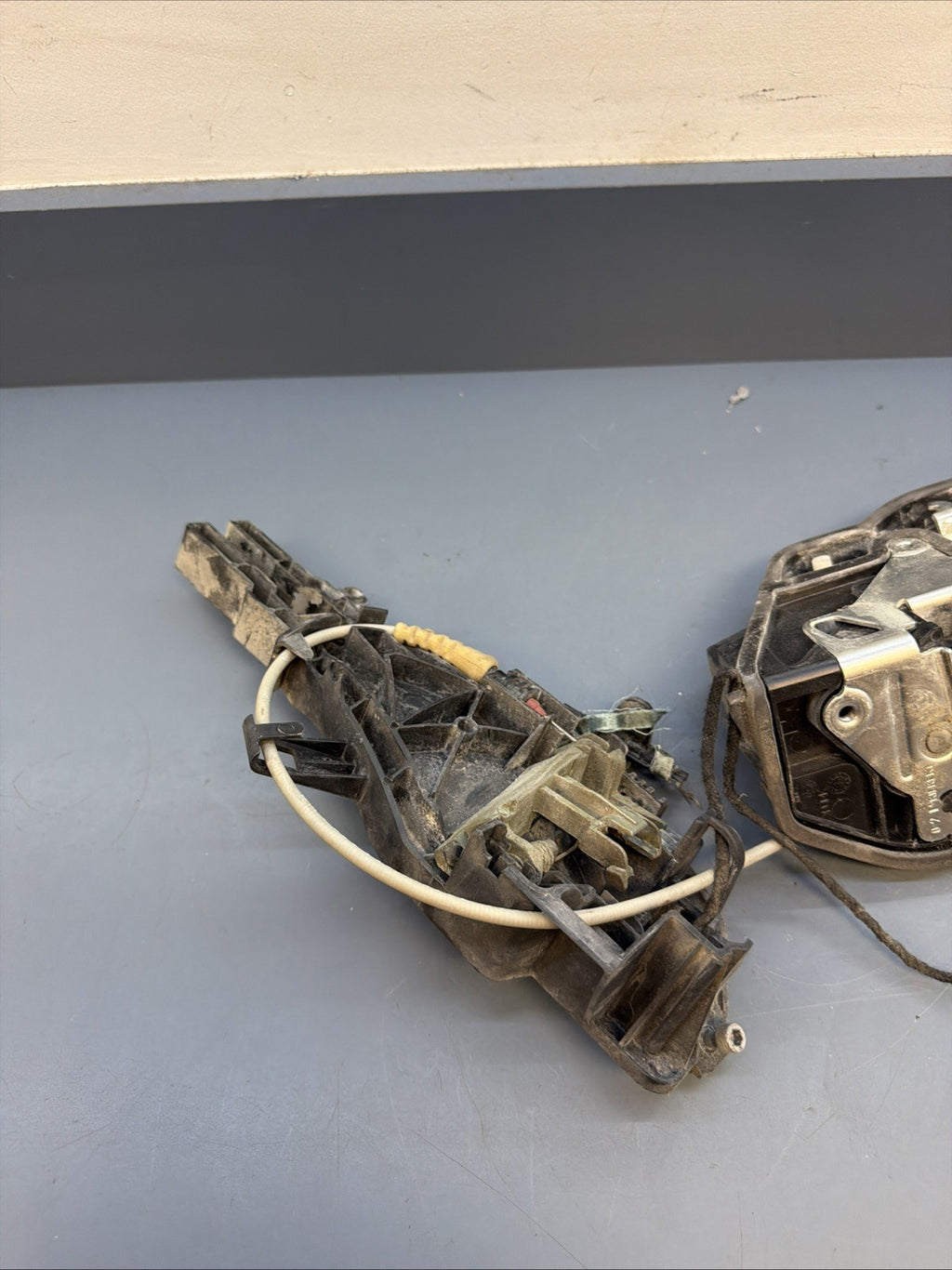 BMW E90 F02 F10 F30 F80 Rear Left Driver Door Lock Latch Actuator 7229459
