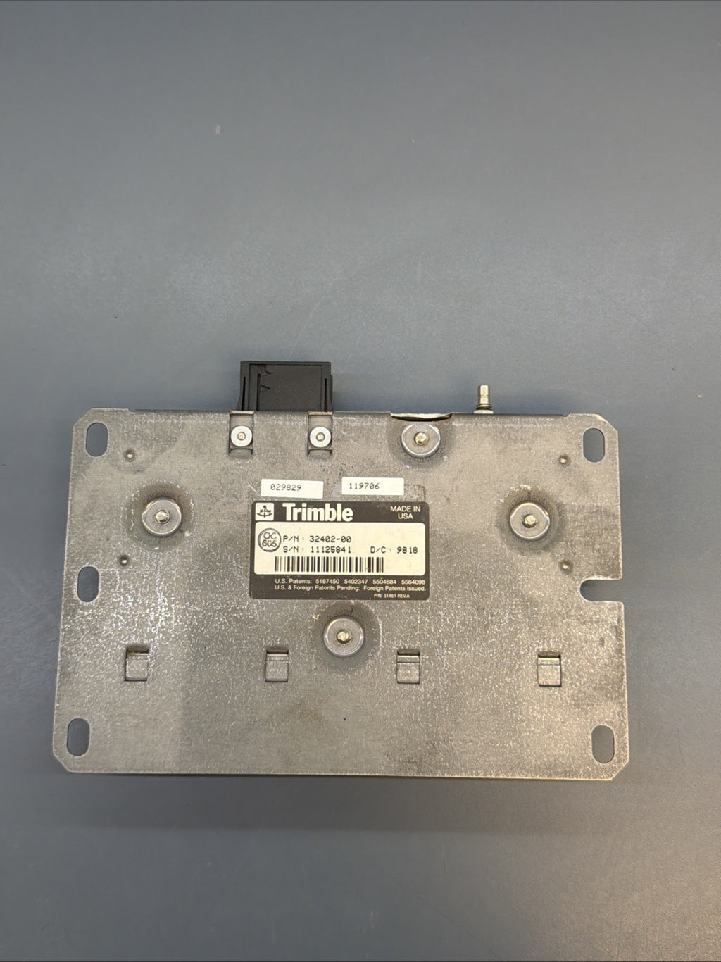 1999-2001 BMW 740iL E38 Navigation GPS Receiver Module OEM 32402-00