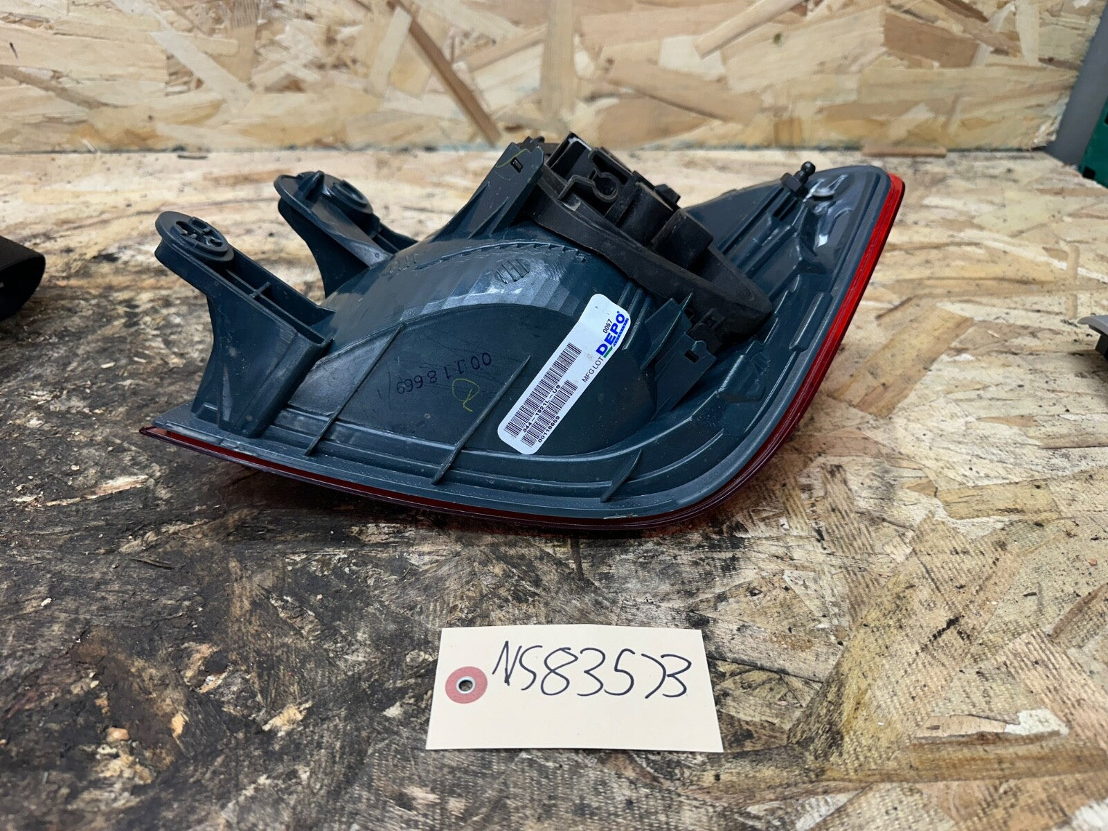 BMW F30 2012-2015 REAR LEFT DRIVER SIDE TAIL IGHT OEM 3441921L