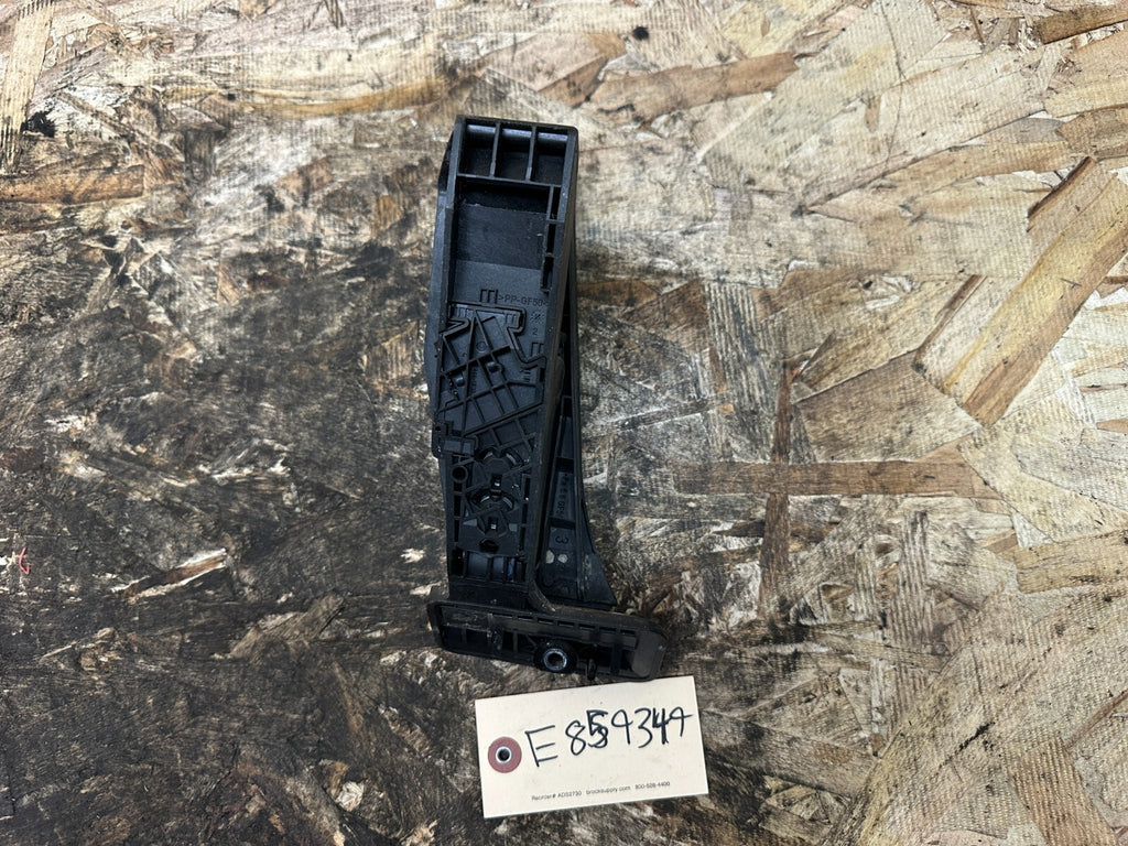 BMW 2006-2013 E90 ACCLERATOR GAS THROTTLE PEDAL OEM 6858574