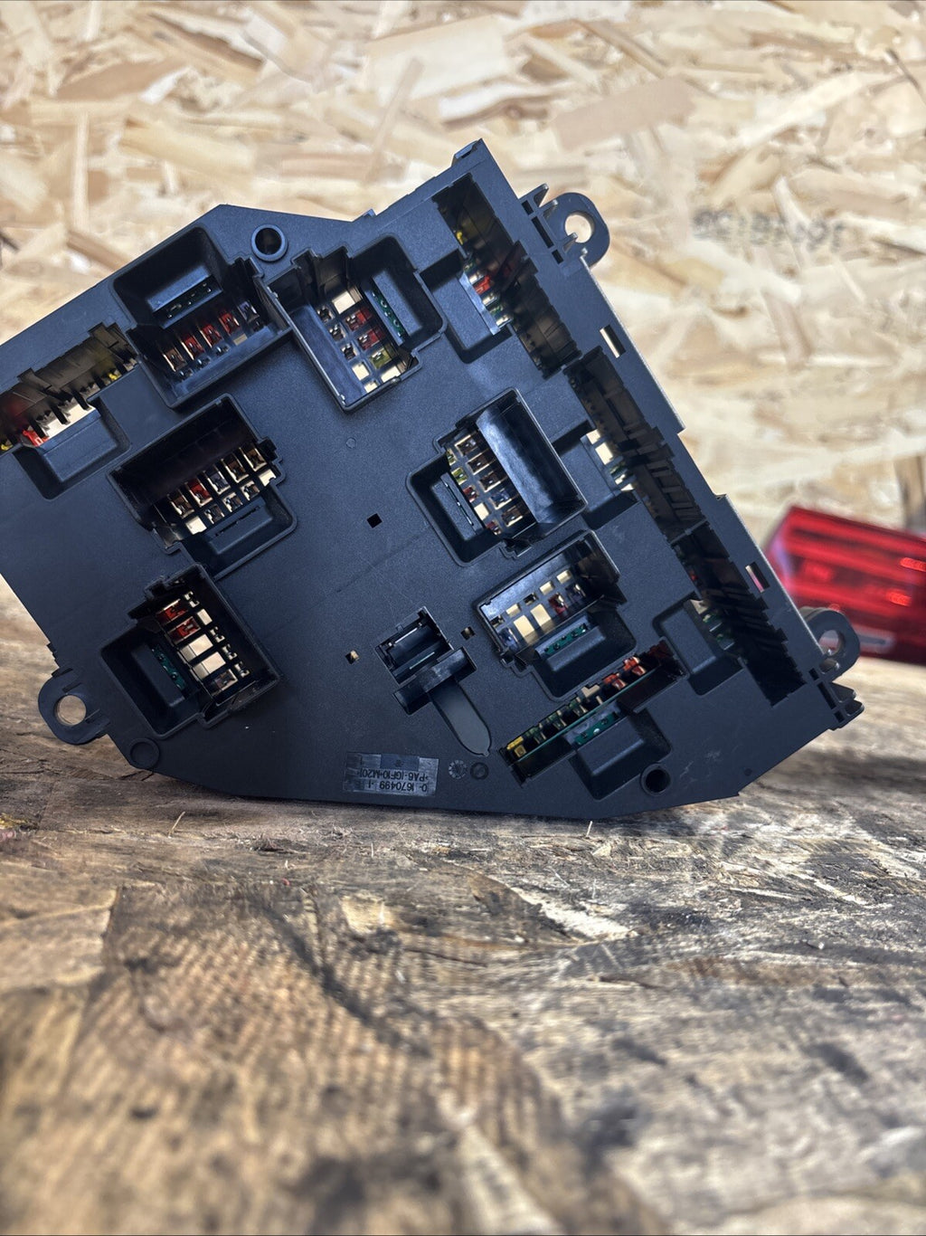 2011-2016 BMW F10 5 Series 528 535 550 Rear Fuse Distribution Box 9264923-01 OEM