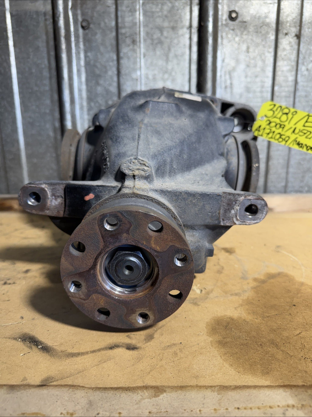 BMW REAR DIFFERENTIAL E90 328 MANUAL SERIES 3.23 FINAL DRIVE 7566183