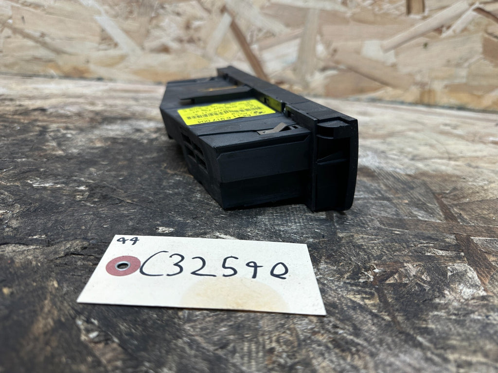 BMW 2001-2006 E46 3 SERIES AC HEATER CLIMATE CONTROL PANEL OEM 6917004