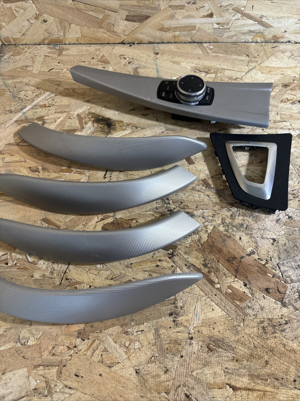 2011 BMW Sedan 335XI E90 LCI - Fish Scale M Sport Interior Trim Kit Set OEM