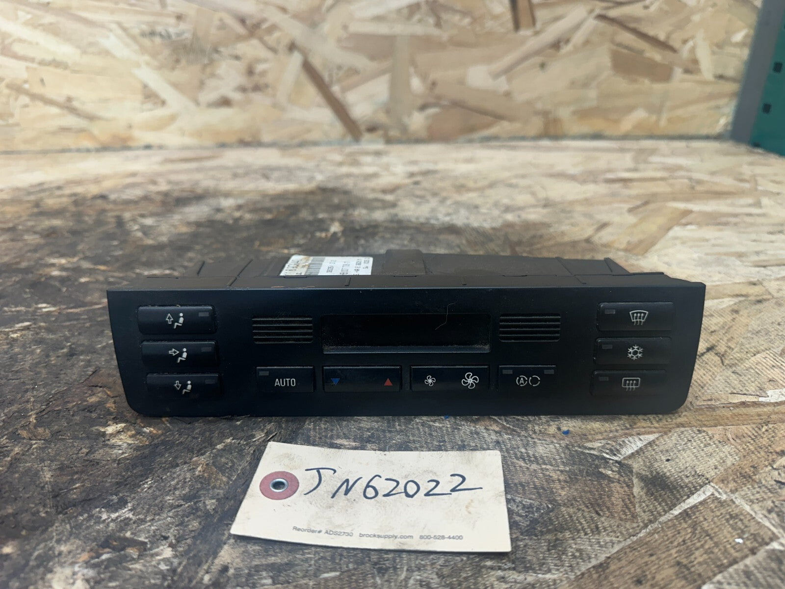 BMW 1997-2006 323ci CLIMATE CONTROL HEATER AC CONTROL PANEL OEM 6902440