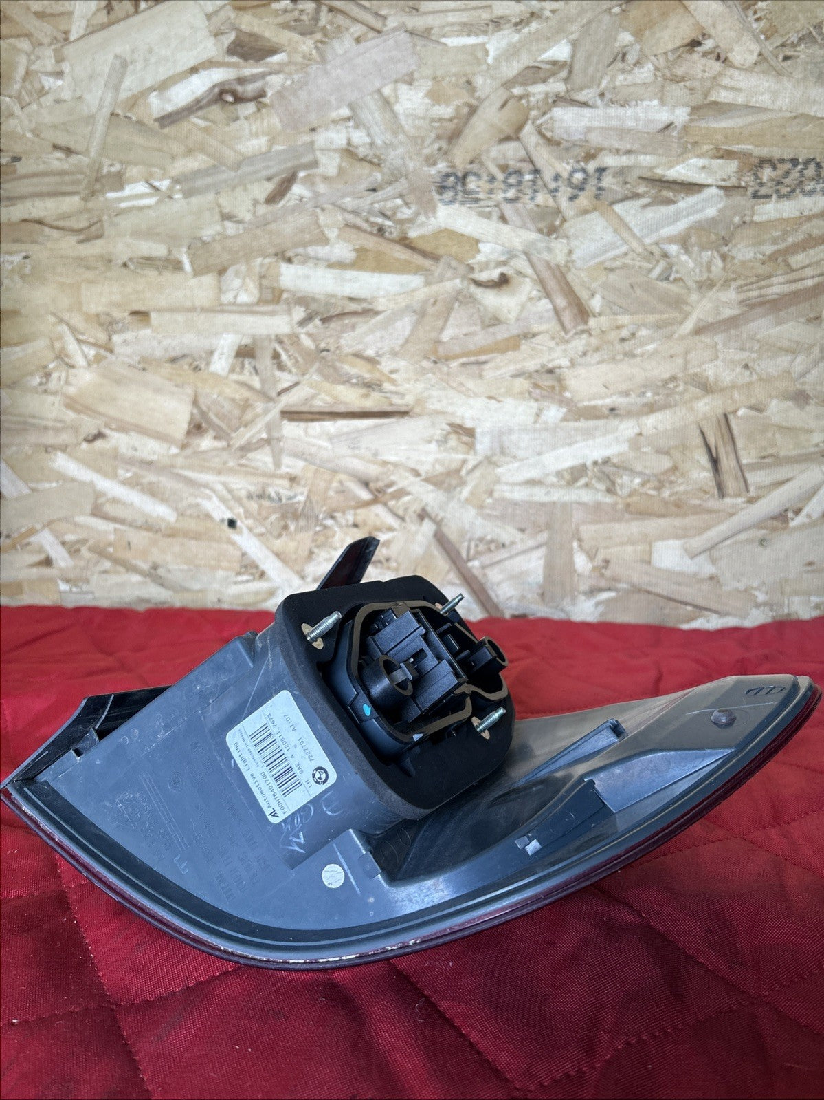 2011-2013 BMW X5 E70 GENUINE Driver Left Side Outer Tail Light Lamp OEM 7227791