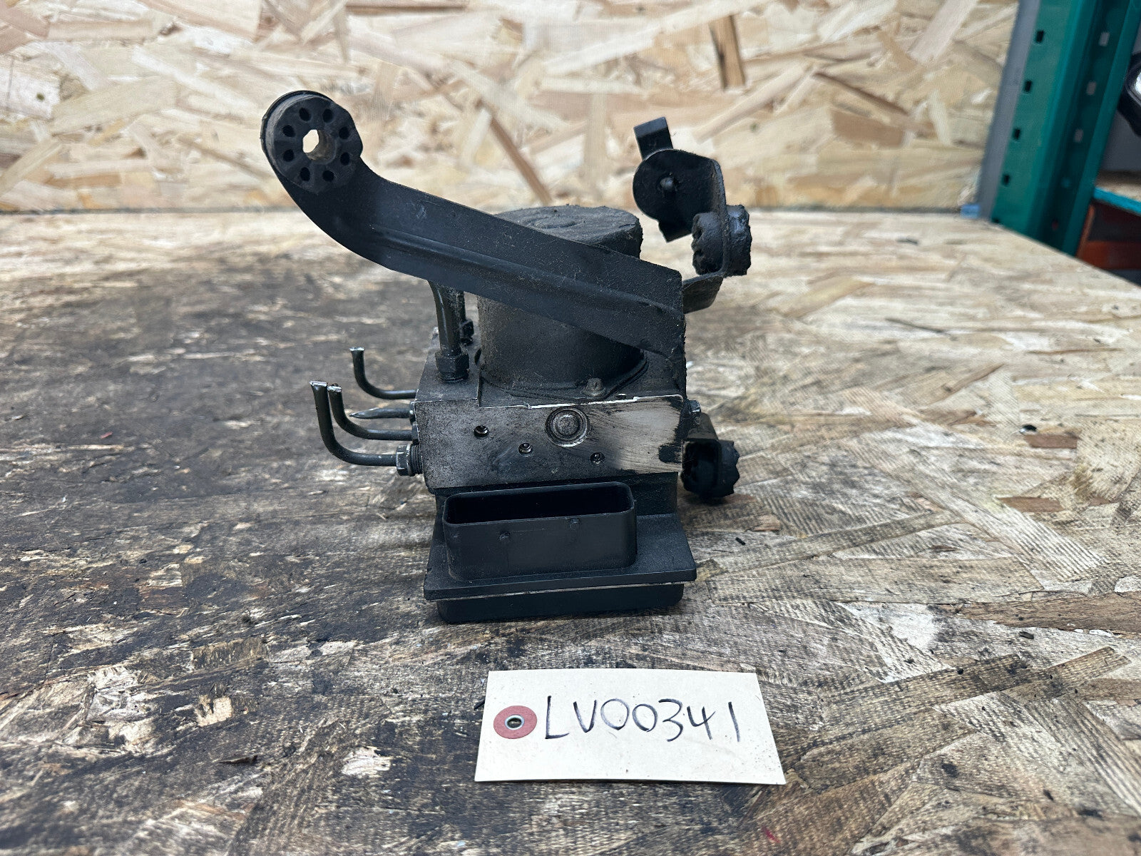BMW 99-06 E53 X5 ABS ANTI LOCK BRAKE PUMP + CONTROL MODULE OEM 6765150+6762059