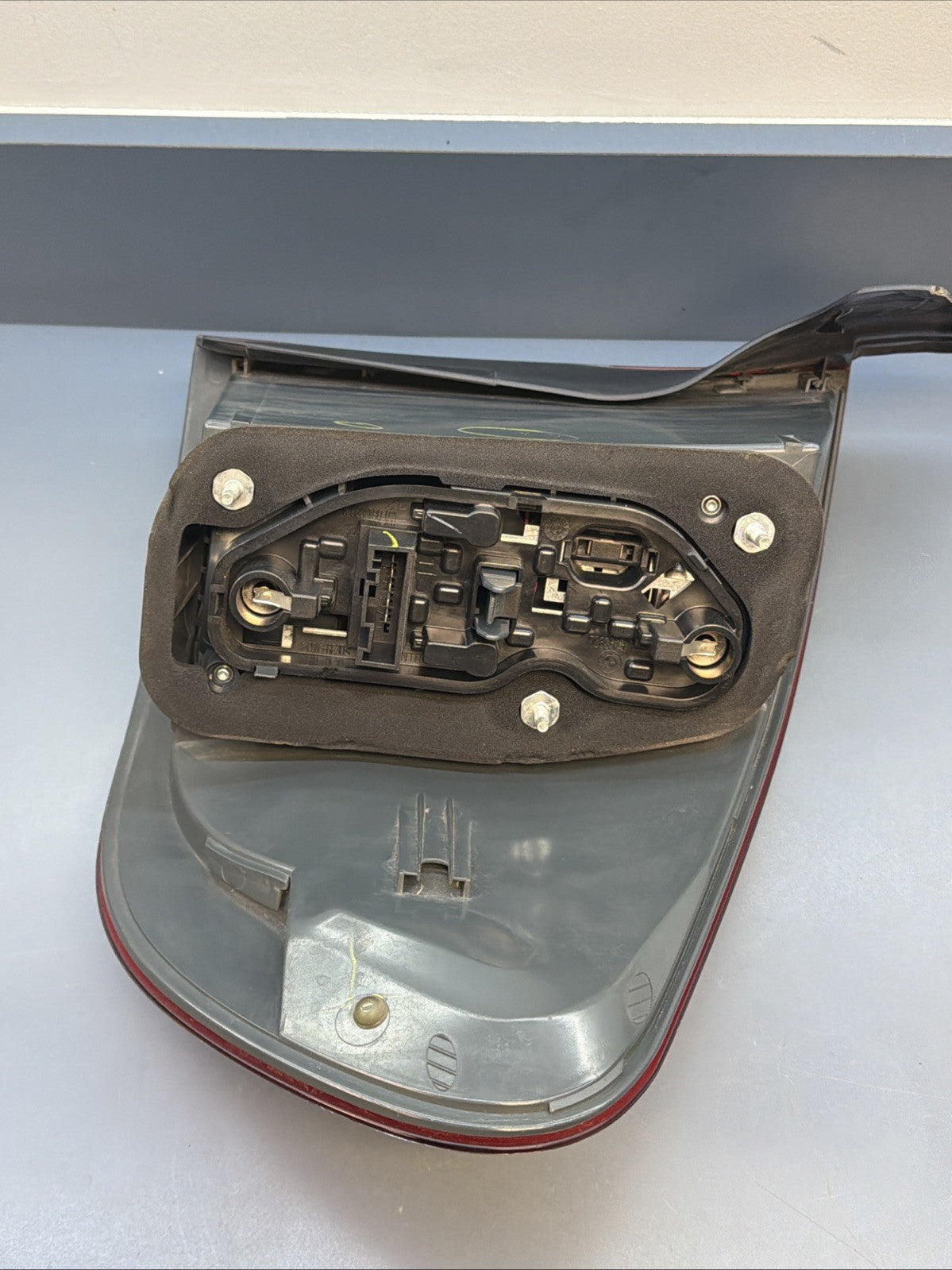 2011-2013 BMW X5 E70 GENUINE Driver Left Side Outer Tail Light Lamp OEM 7227791