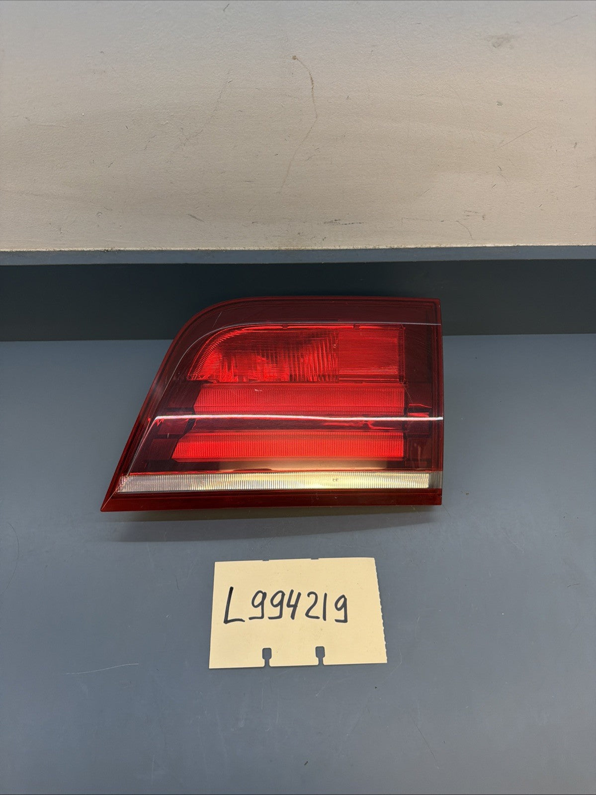 2010-2013 BMW X5 E70 LCI REAR TAIL LIGHT LEFT DRIVER SIDE INNER 7227793