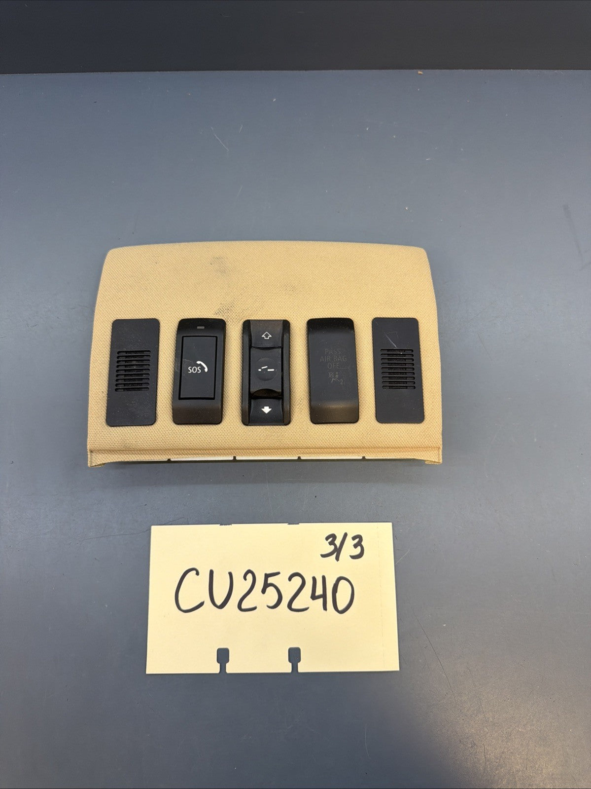 04-10 BMW E60 Front Upper Sunroof Mic Switch Control Switch Trim 7037685 BEIGE