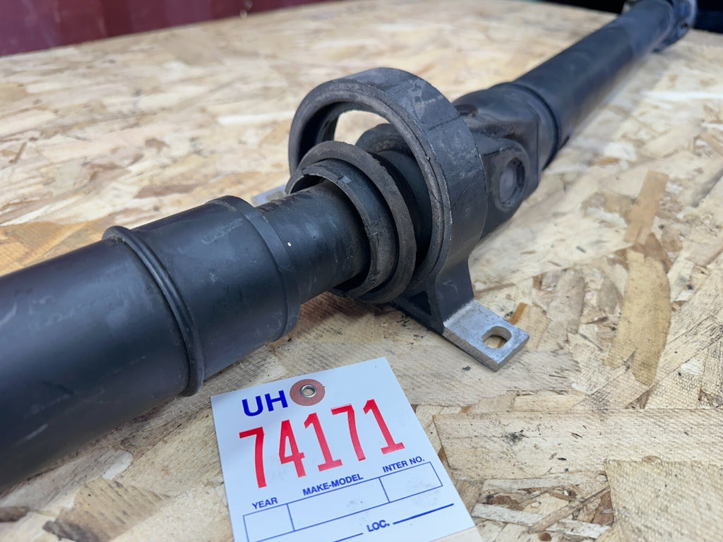 OEM BMW REAR DRIVESHAFT FITS AUTO 04-10 E60 E61 525 528 530 535 7542120 7573493