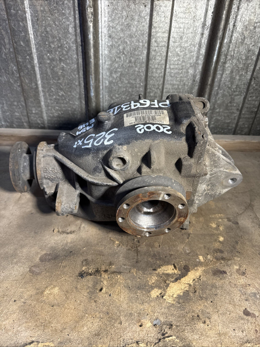 BMW REAR DIFFERENTIAL E46 SERIES 325XI FINAL DRIVE 3.46 7500780