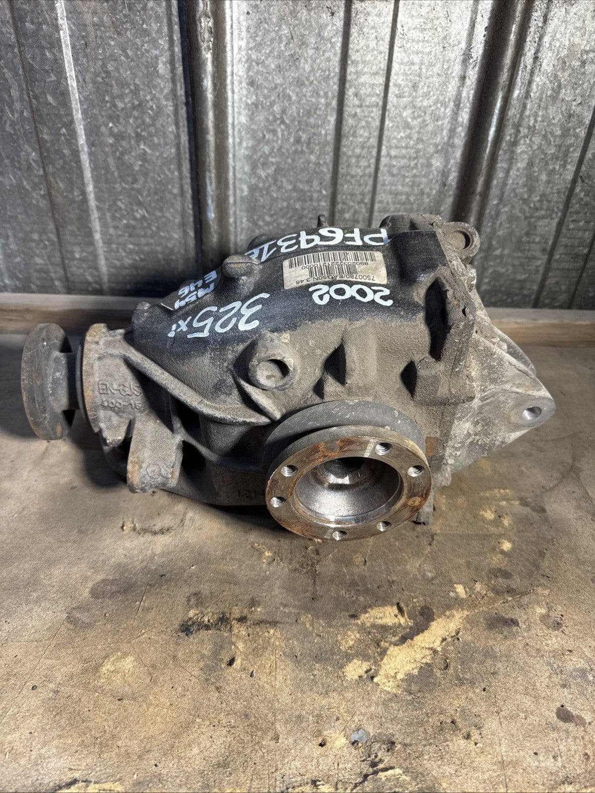 BMW REAR DIFFERENTIAL E46 SERIES 325XI FINAL DRIVE 3.46 7500780