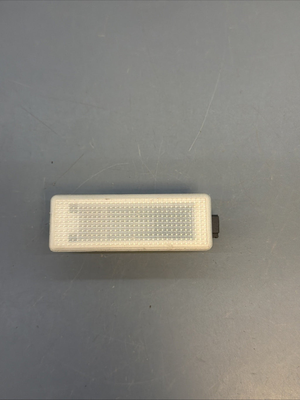 2007–2013 BMW X5 E70 REAR TRUNK COURTESY AMBIENT LIGHT LAMP OEM 6972605