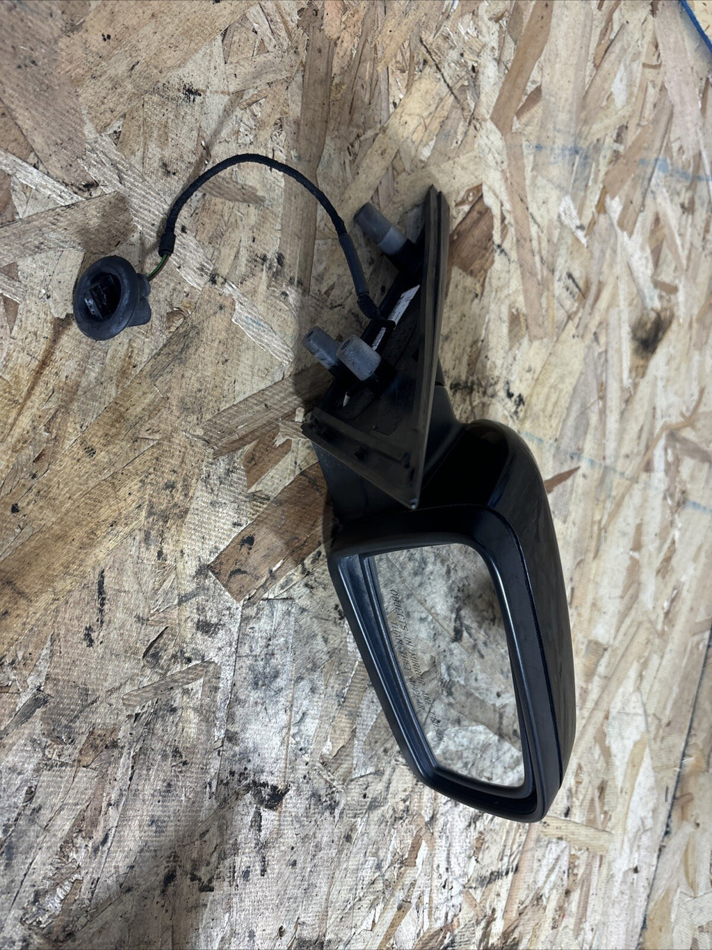2006 BMW 530,530I,E60 Right Side View Mirror Gray OEM F0123116 / E1010748 TC0262