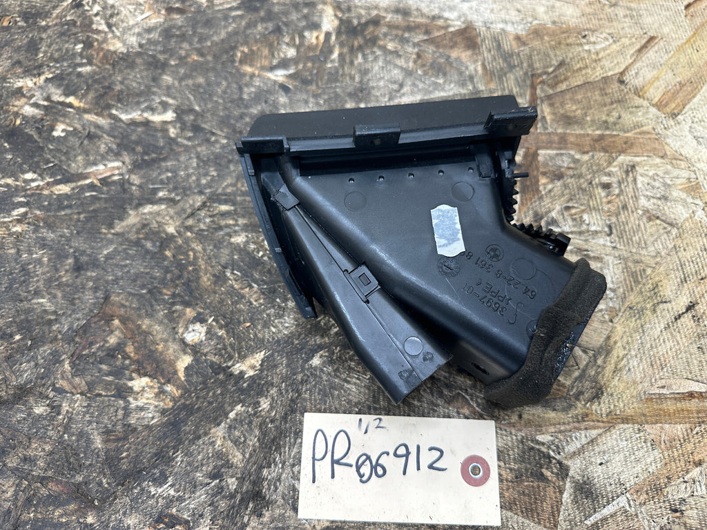 BMW 97-06 E46 3 SERIES BLACK LEFT FRONT AIR VENT ASSEMBLY OEM 8361897