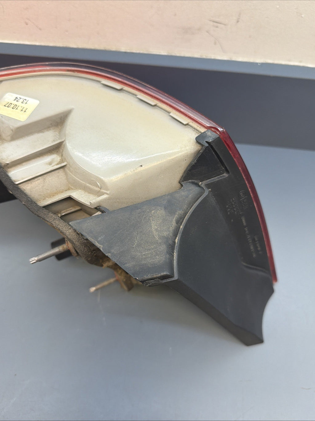 07-10 BMW E92 328i 335i M3 PRE LCI Right Side Outer Tail Light Taillight 7174404