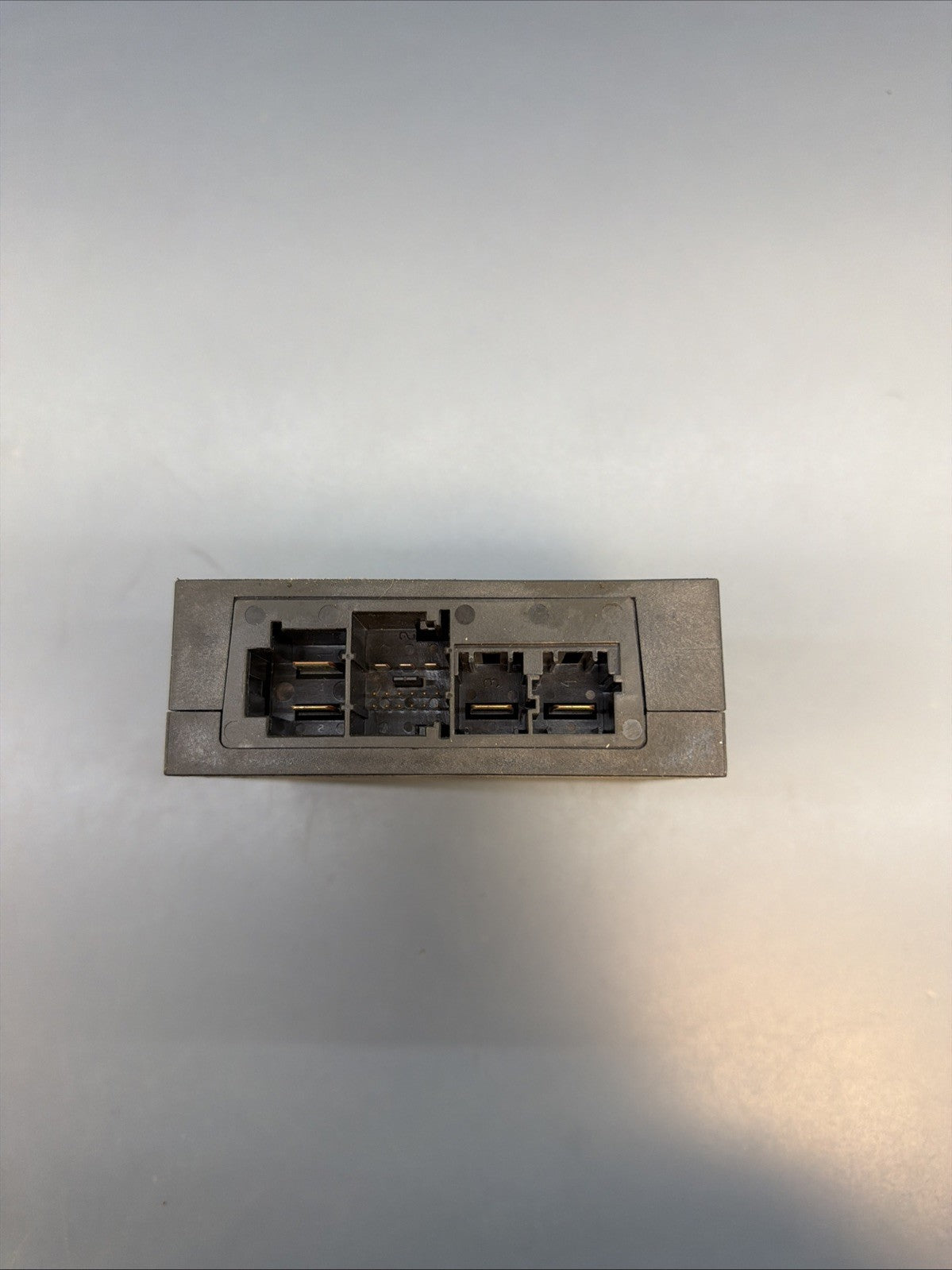 OEM BMW E60 E61 E63 E64 E65 E66 E67 E53 Phantom Integrated Supply Module 7510638