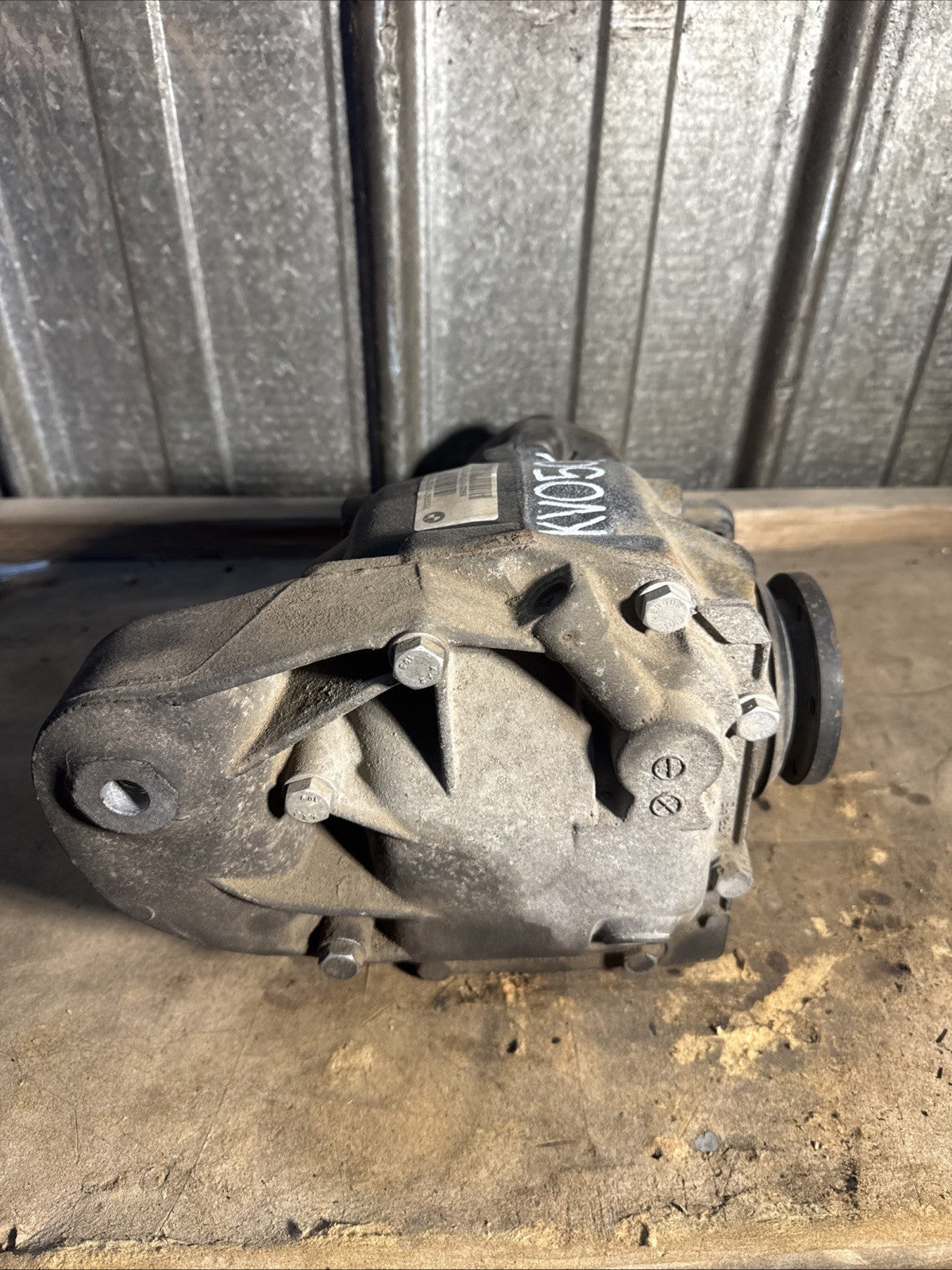 BMW REAR DIFFERENTIAL E90 SERIES 325XI AUTO FINAL DRIVE 3.91 7532921