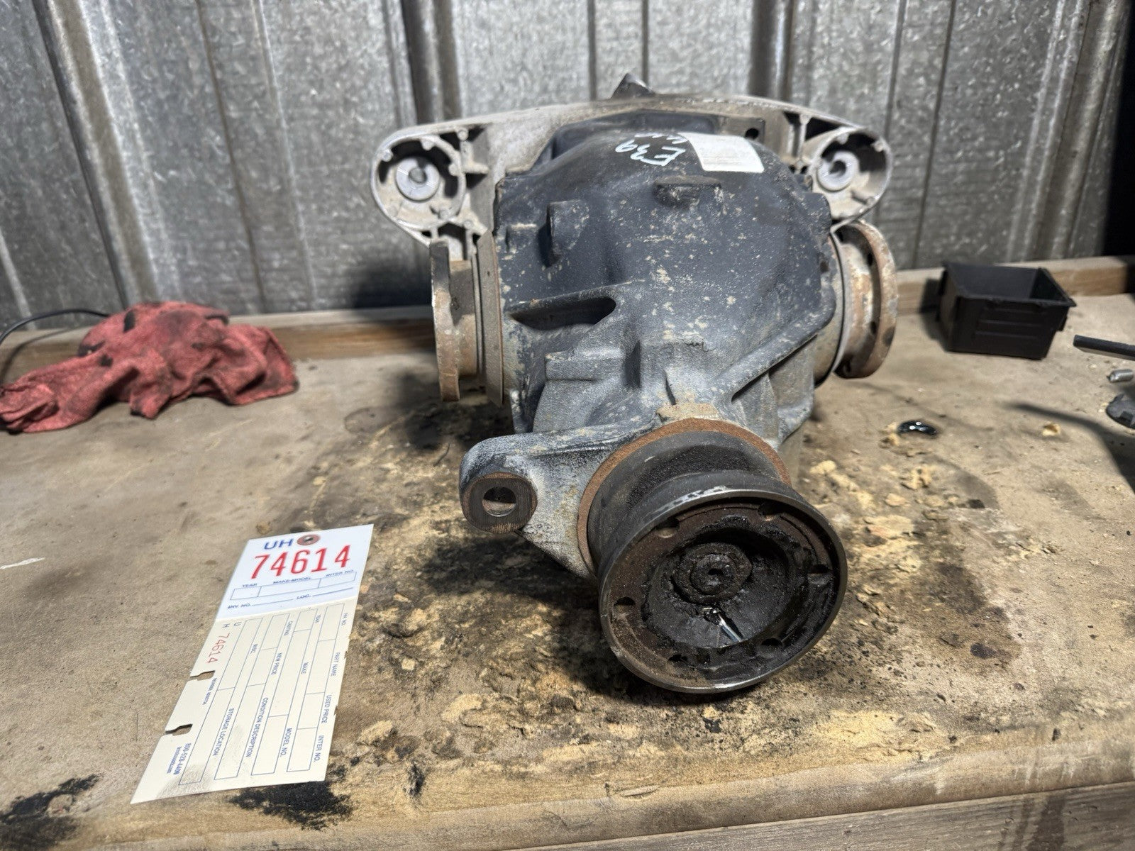 BMW E39 REAR DIFFERENTIAL 528 5 SERIES 4.10 FINAL DRIVE AUTO 1428474