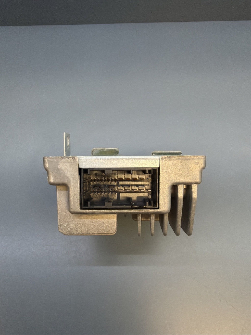 12-18 BMW F30 320i 330i 335i 340i M3 Top-Hifi Sound Audio Amp Amplifier 9334716