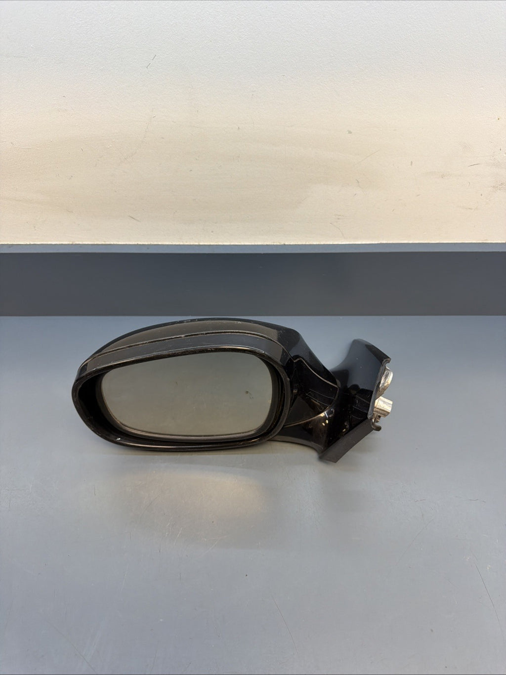 2010-2013 BMW E92 E93 3 Series LH Driver Side View Power Door Mirror 7208146 OEM