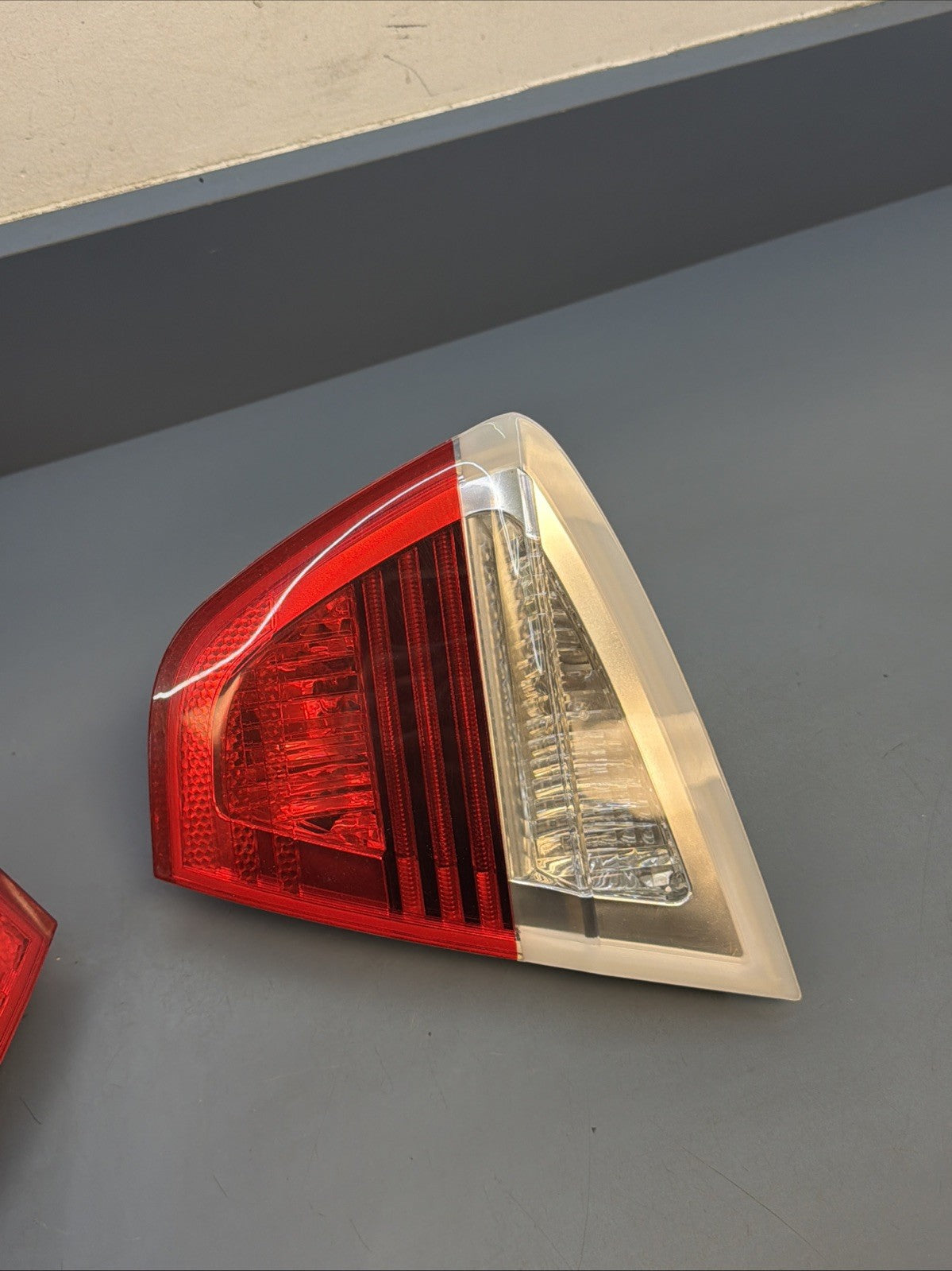 BMW PRE LCI E90 Genuine Right Left Inner Trunk Tail Lights 6937459 6937460