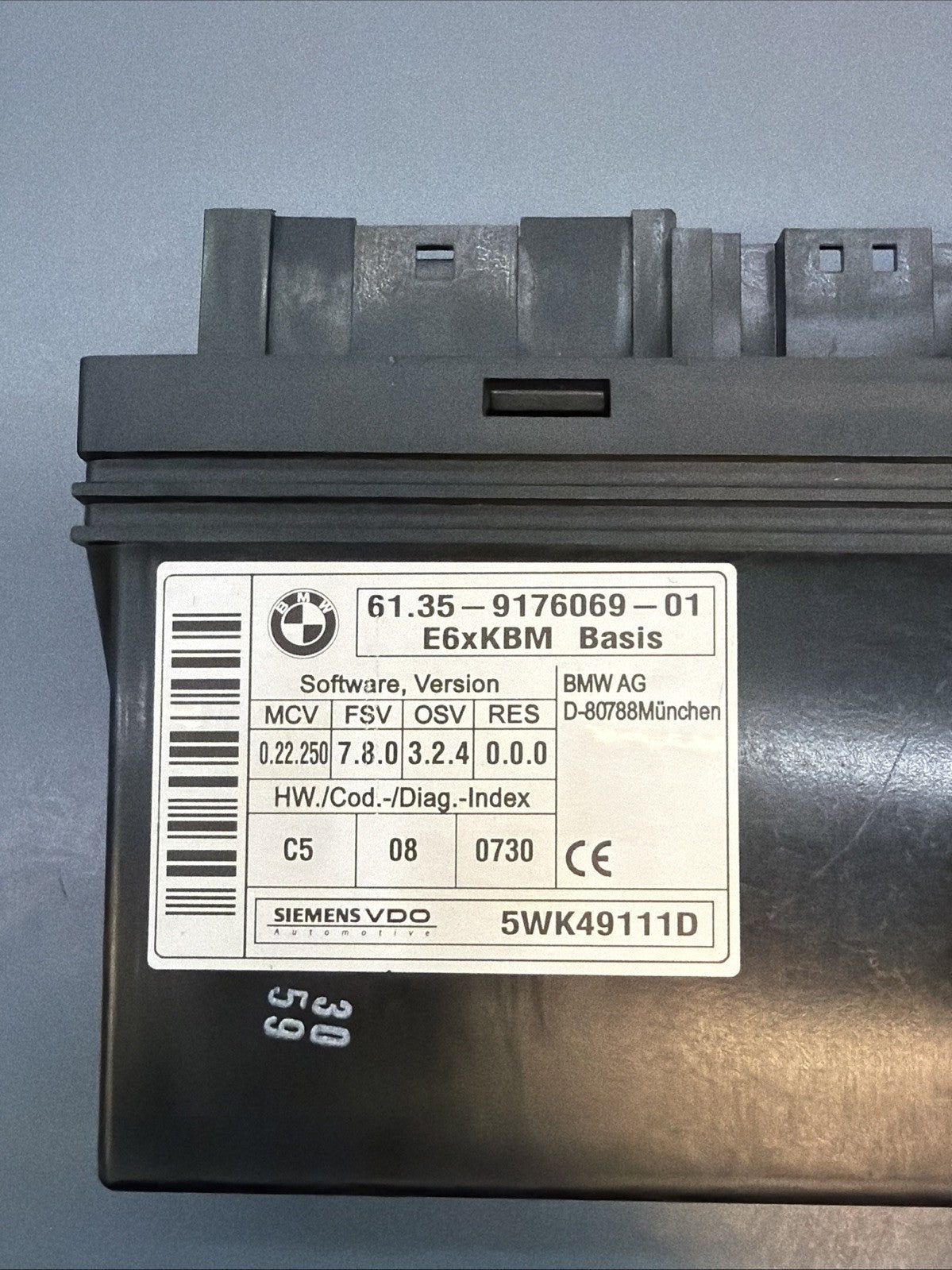 2004-2010BMW E60 E63 E64 535i 528i 550i Body Control Module 9176069