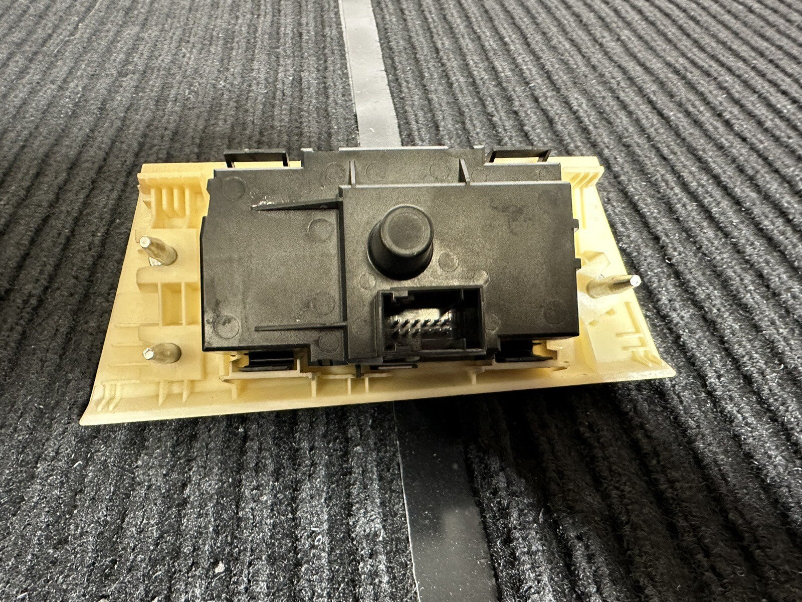 06-10 BMW 328i 335i E90 HEADLIGHT FOG LIGHT CONTROL SWITCH OEM 6938864