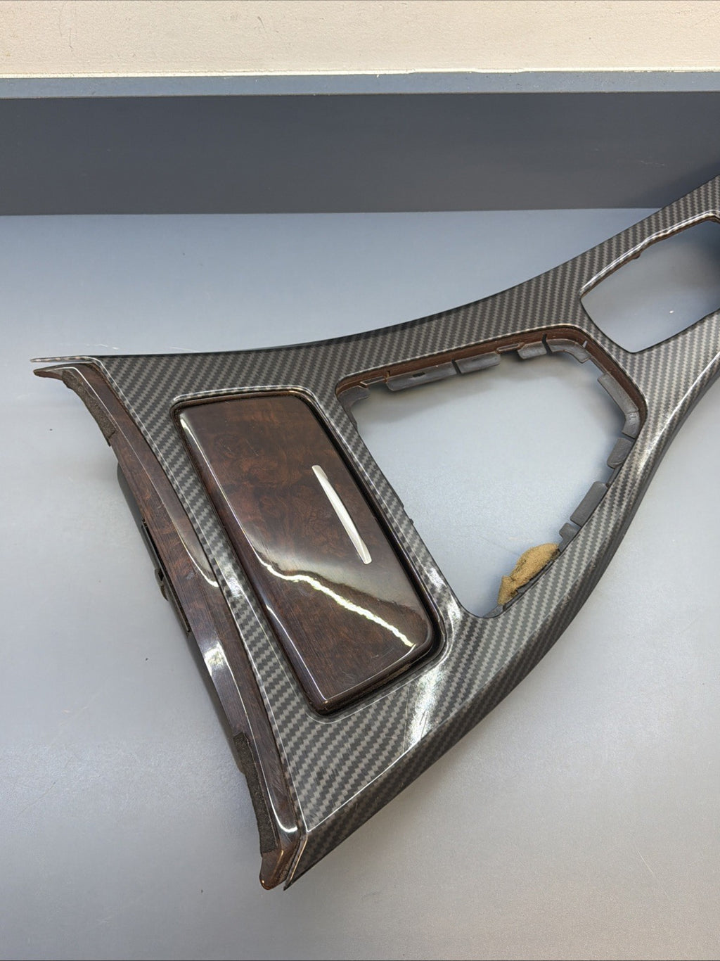 07-13 BMW E90 E92 328i 335i CENTER CONSOLE WOOD CIC TRIM OEM 9170935