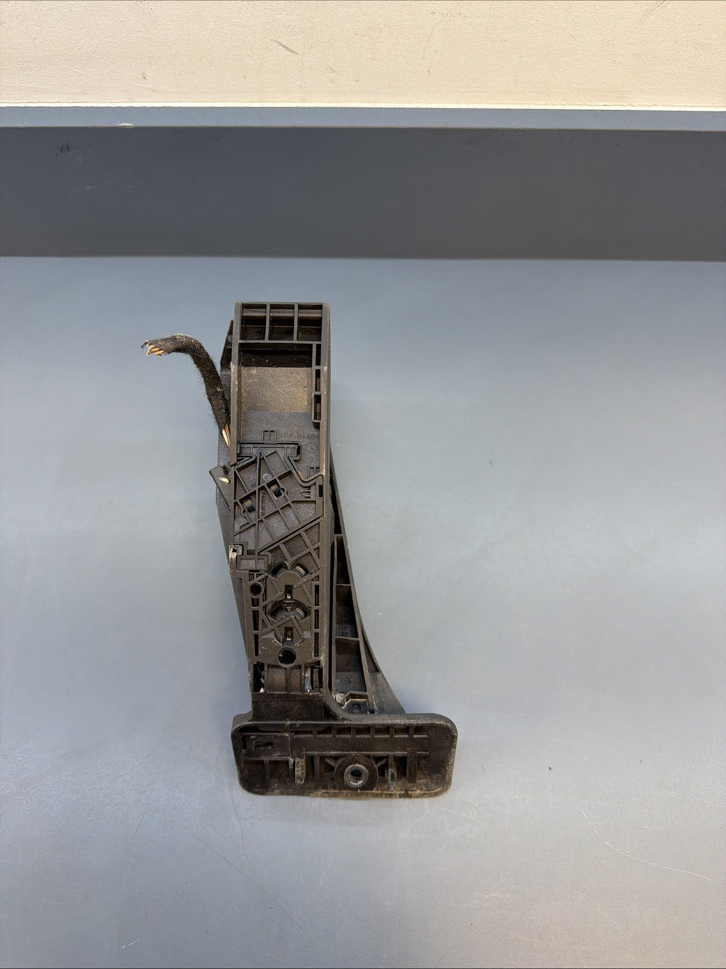07-14 Bmw 328i 335i E90 E92 E93 Gas pedal Accelerator Sensor OEM 6852644