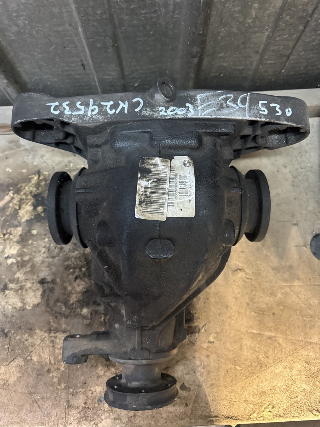 BMW REAR DIFFERENTIAL 5 SERIES E39 530I AUTOMATIC FINAL DRIVE:3.46 7529493