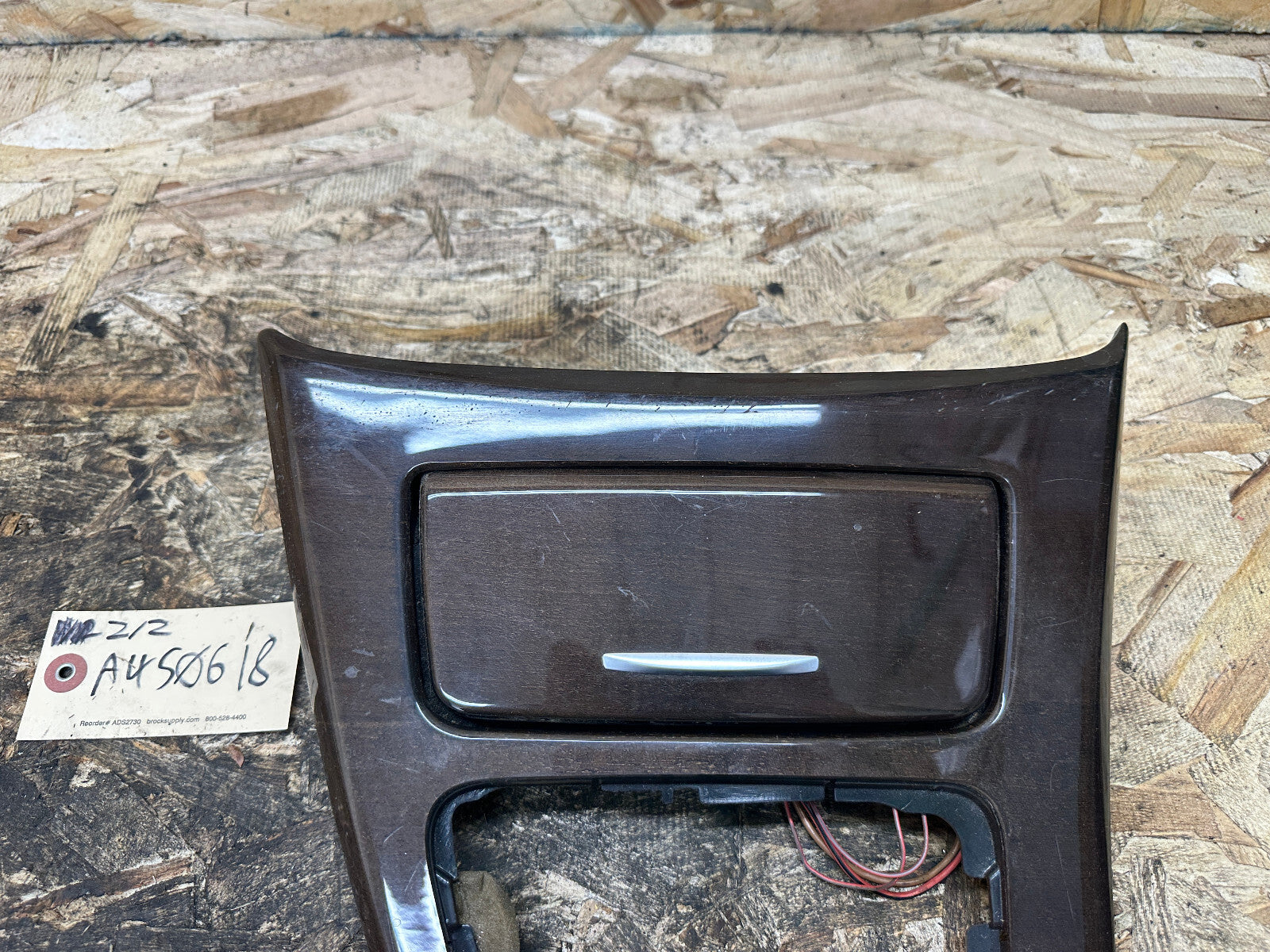 BMW 06-12 E90 3 SERIES NUTWOOD CENTER CONSOLE TRIM PIECE W ASH TRAY 9170875
