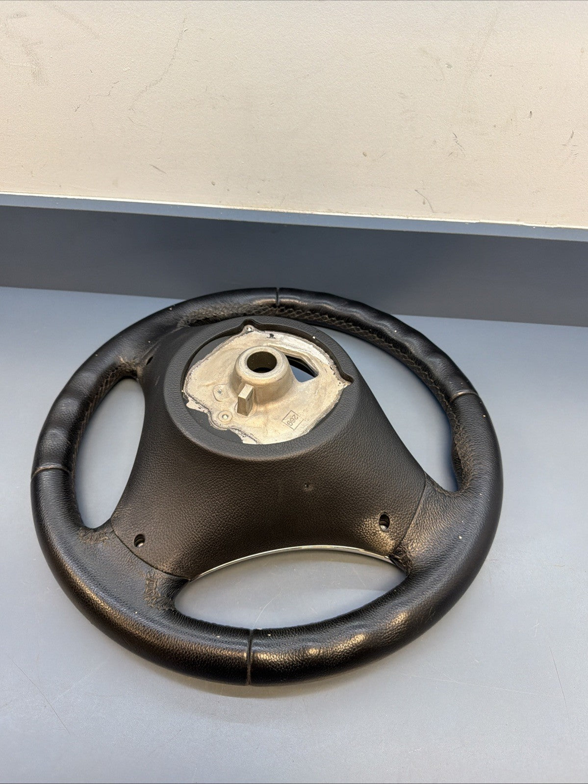07-11 OEM BMW E82 E90 E92 E93 X1 328 335 Sport Leather Steering Wheel 6772147
