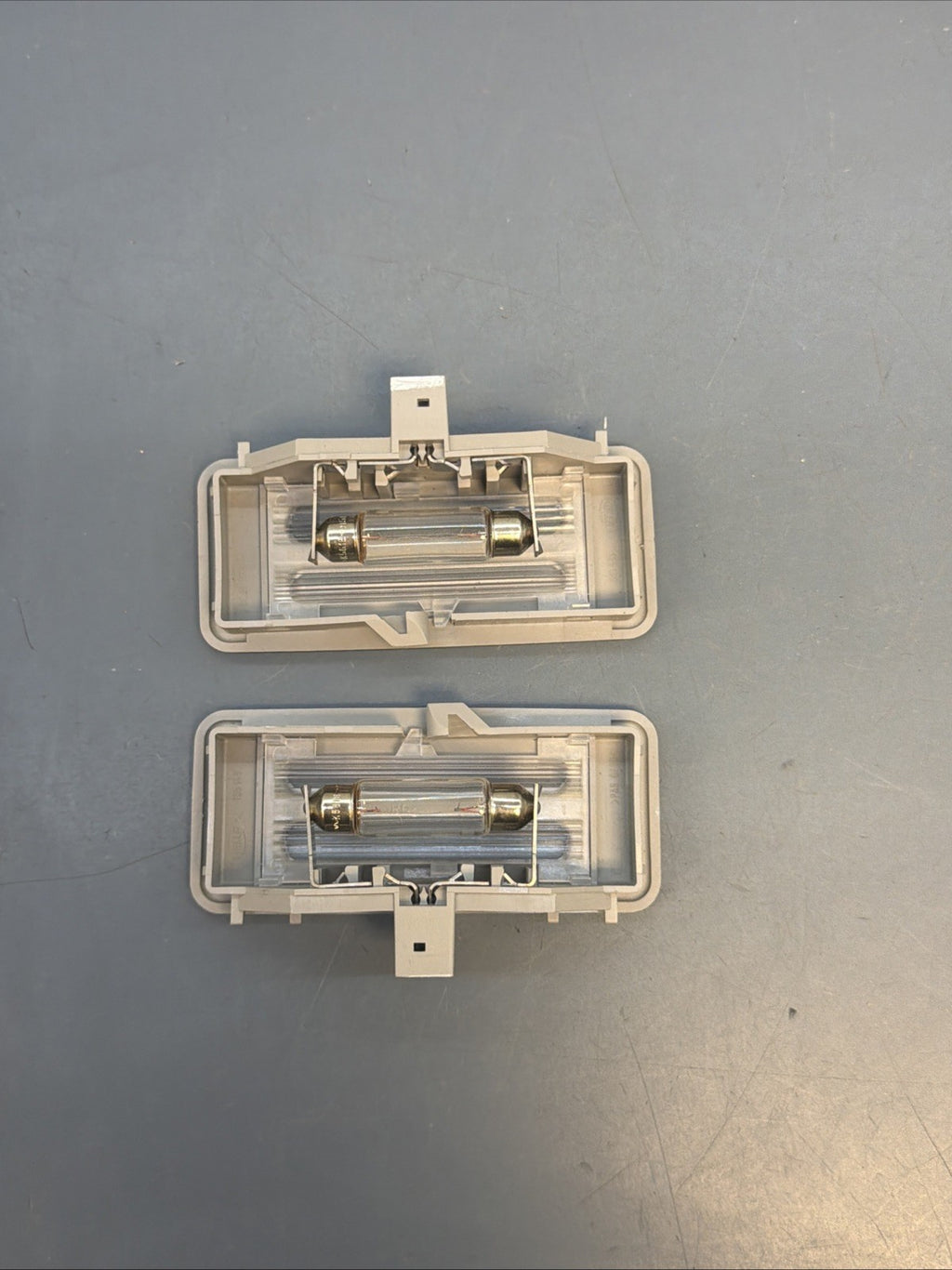2007-2013 BMW 328i 330i E90 OVERHEAD SUNVISOR LIGHTS LAMPS GRAY SET OEM 6962011