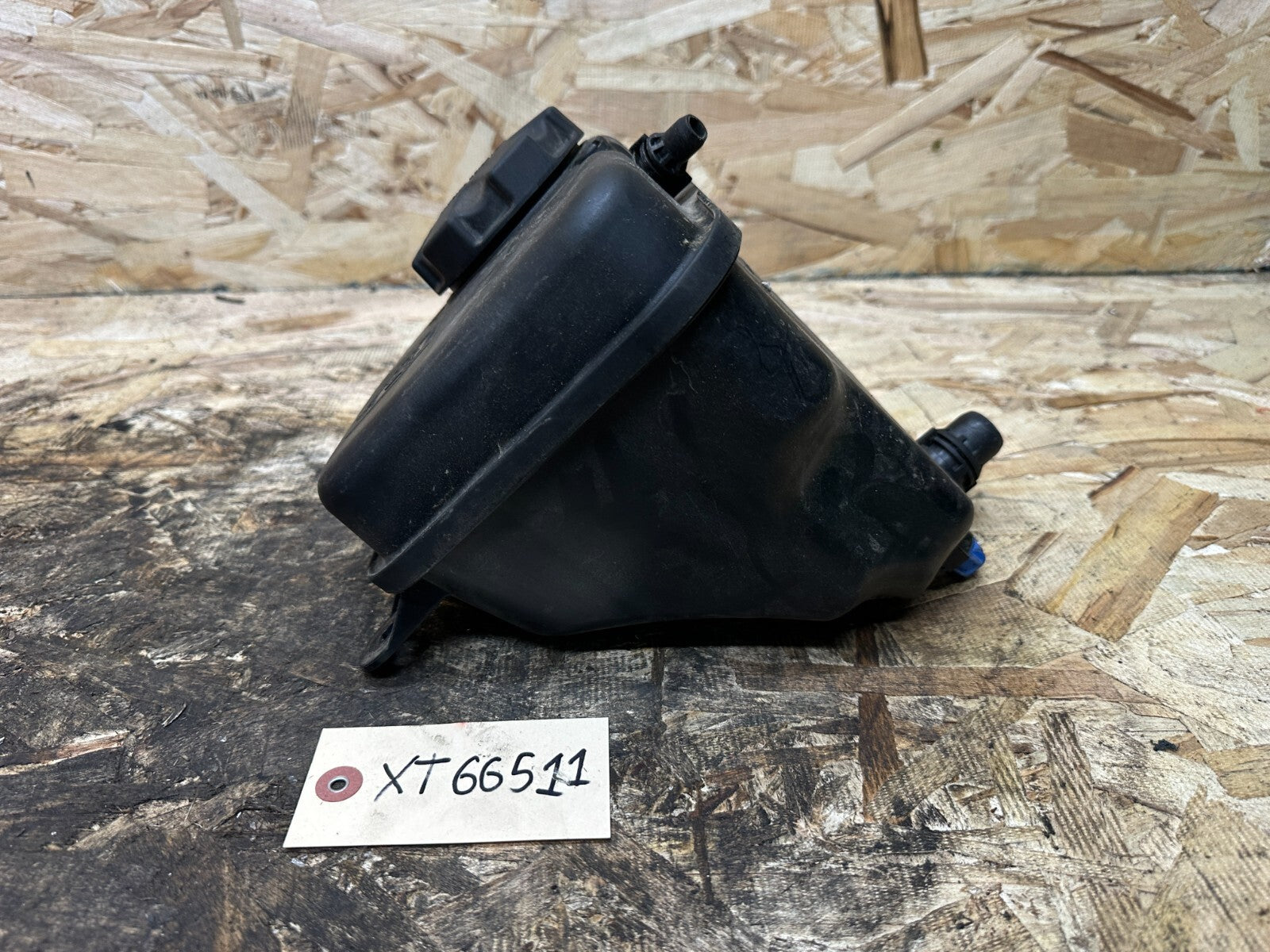BMW 2012-2015 E84 X1 N55 COOLANT EXPANSION TANK OEM
