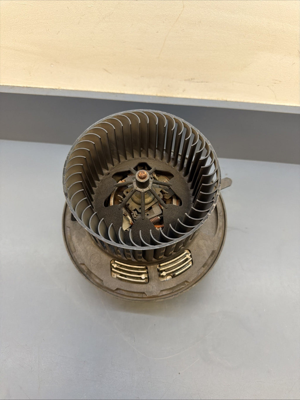 07-13 BMW X1 X3 E82 E90 E92 128I 135I 328I 335I HEATER BLOWER MOTOR FAN 6933663